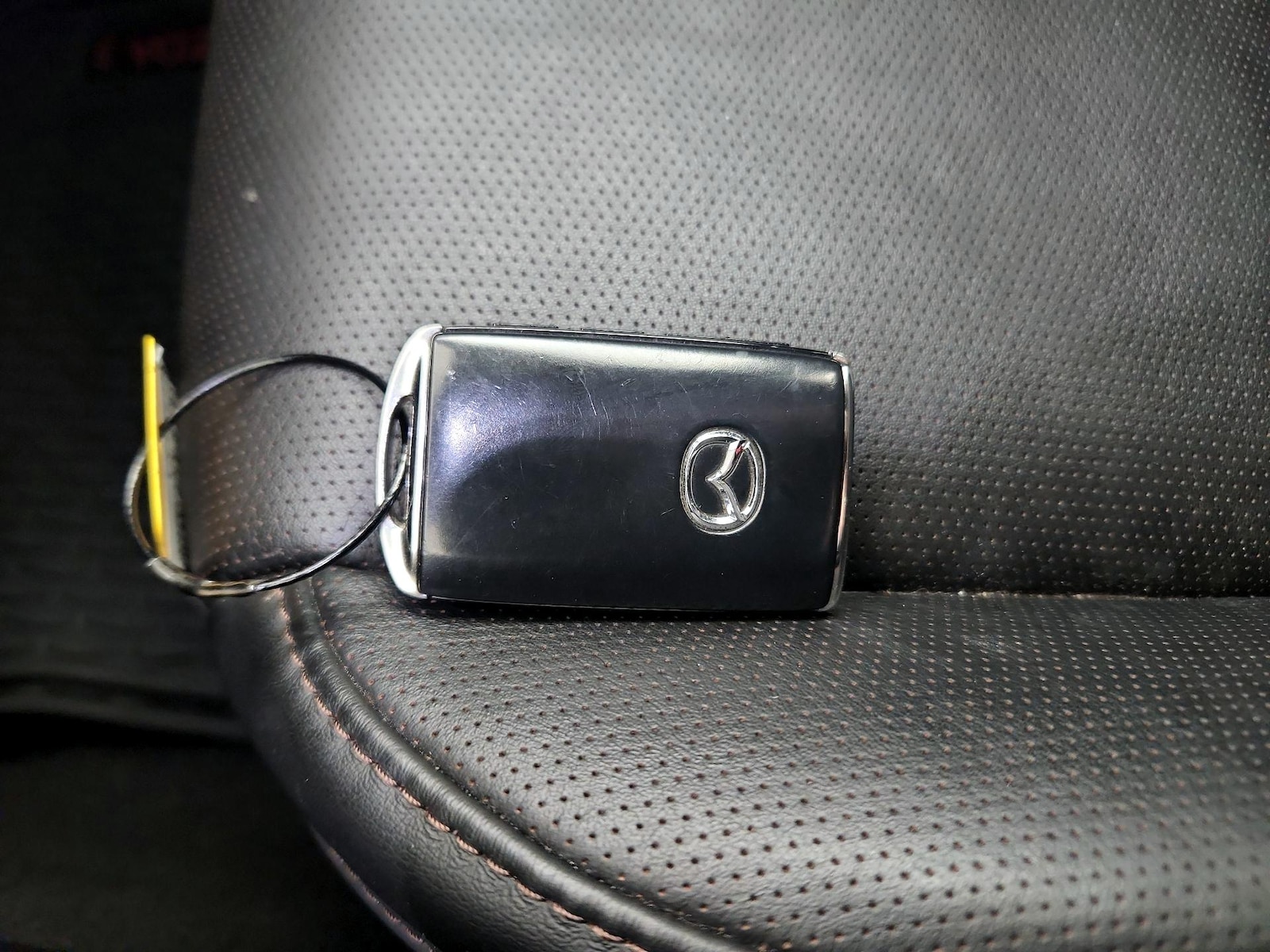 2022 Mazda Mazda3 Premium - Photo 24