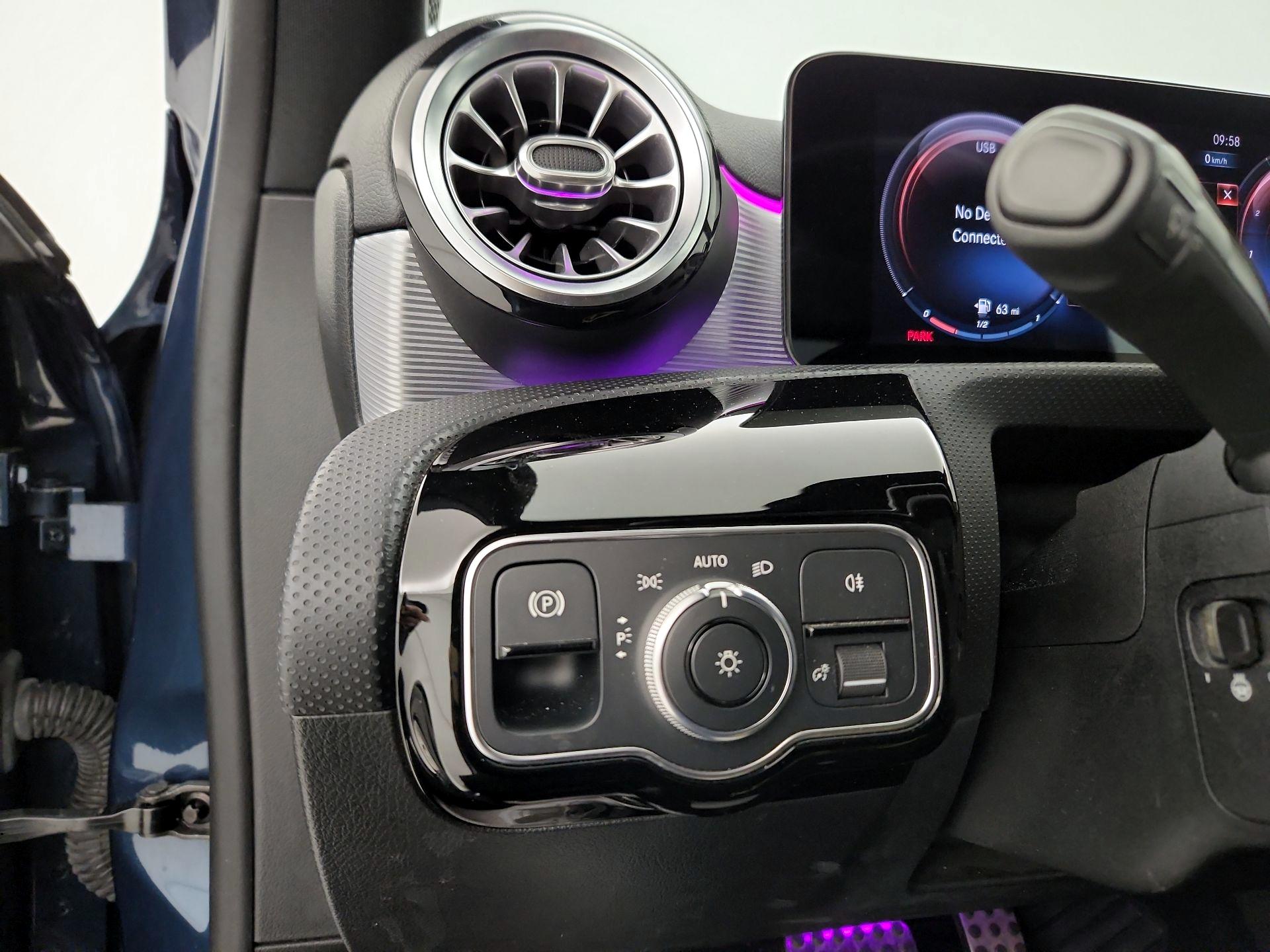 Thumbnail: 2021 Mercedes-Benz A-Class - 13