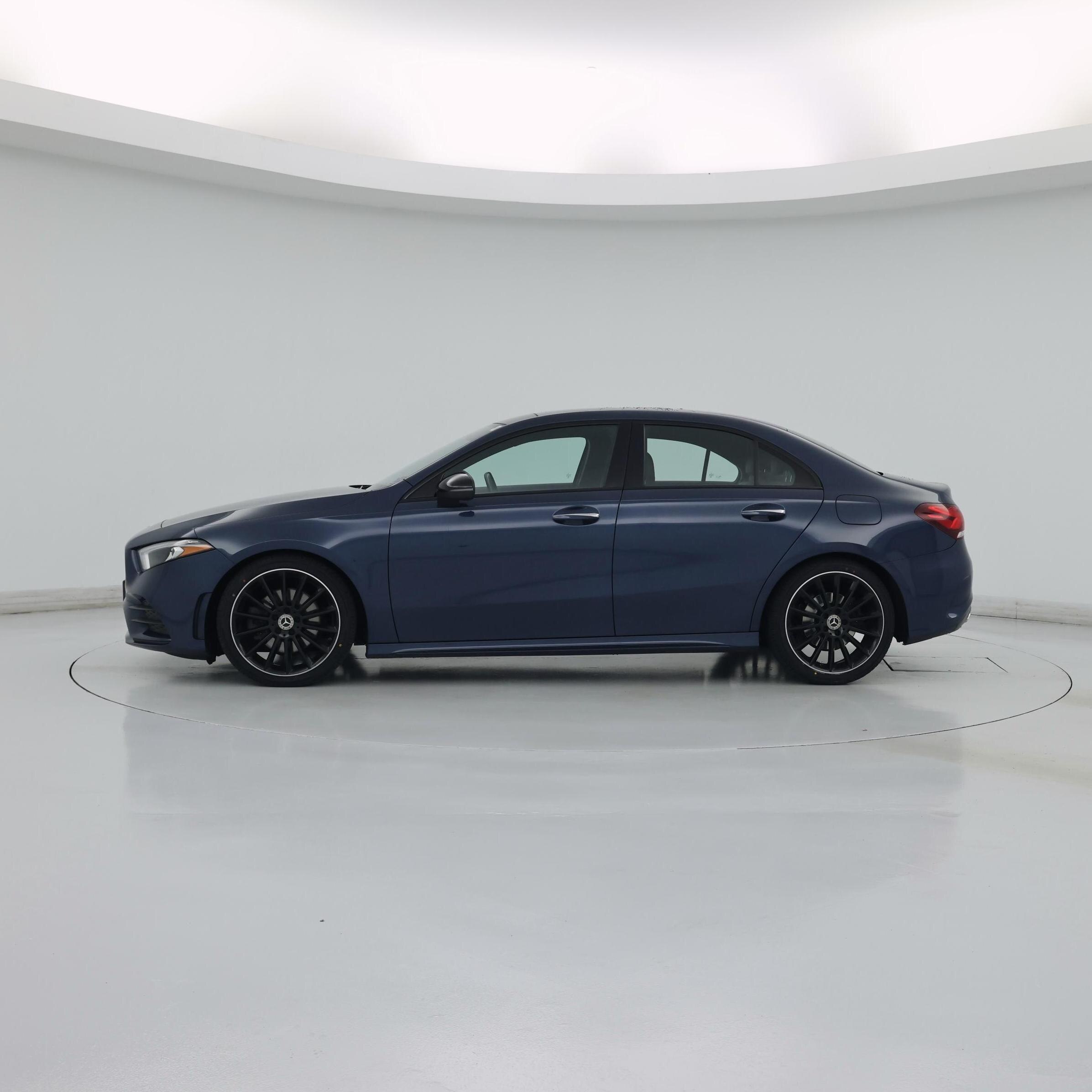 Thumbnail: 2021 Mercedes-Benz A-Class - 3