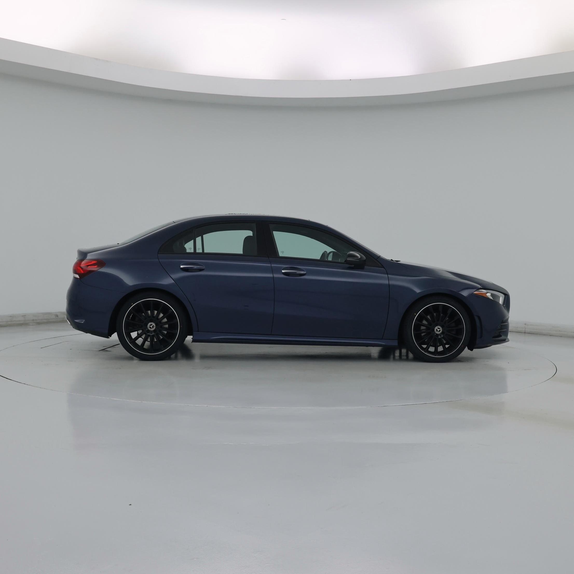 Thumbnail: 2021 Mercedes-Benz A-Class - 7