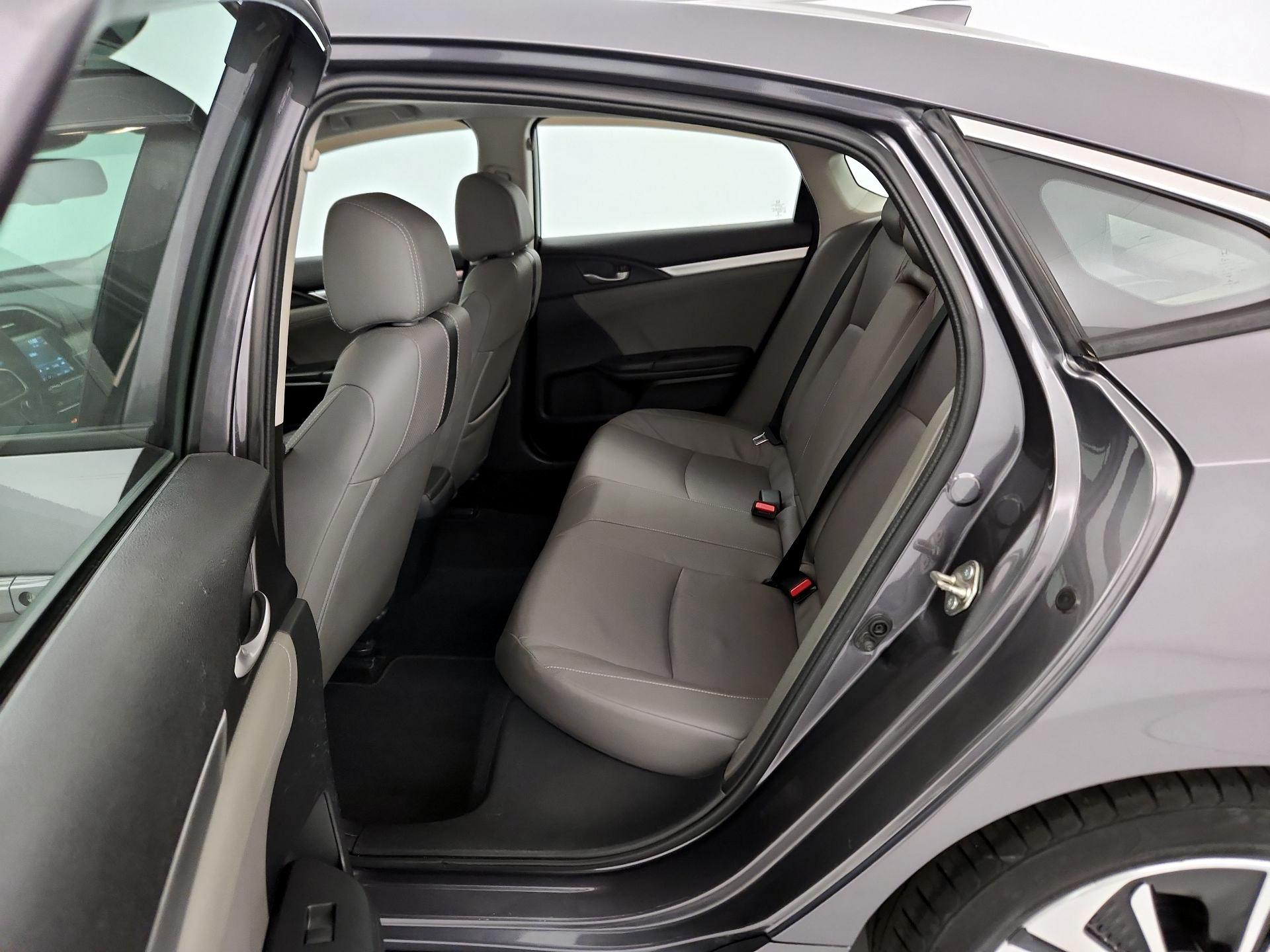 Thumbnail: 2016 Honda Civic - 20