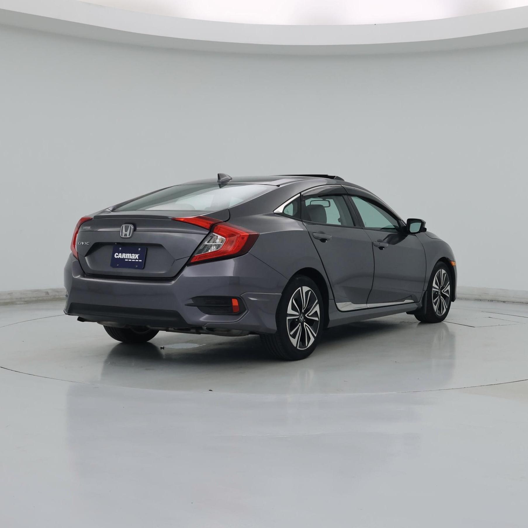 Thumbnail: 2016 Honda Civic - 8