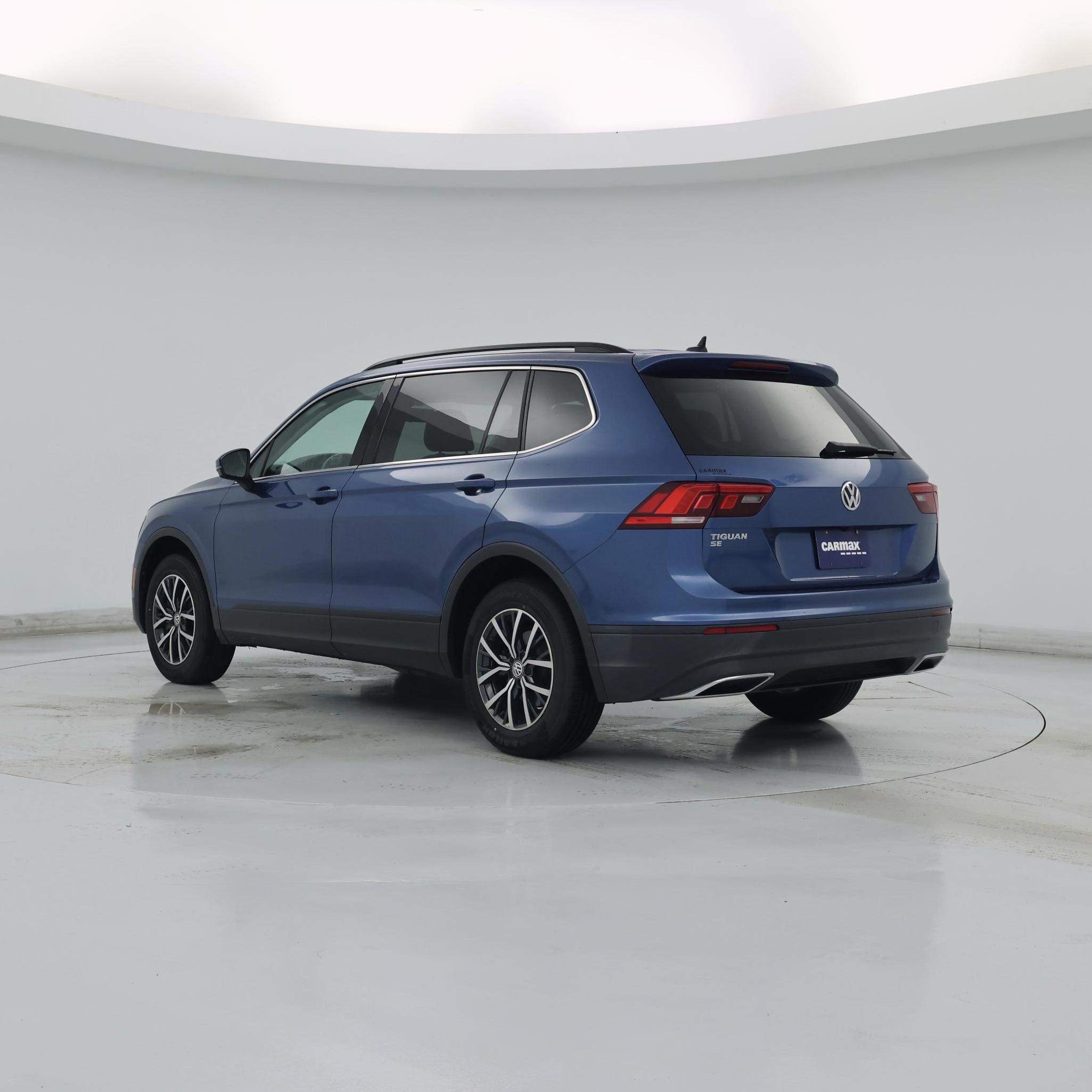 Thumbnail: 2019 Volkswagen Tiguan - 2