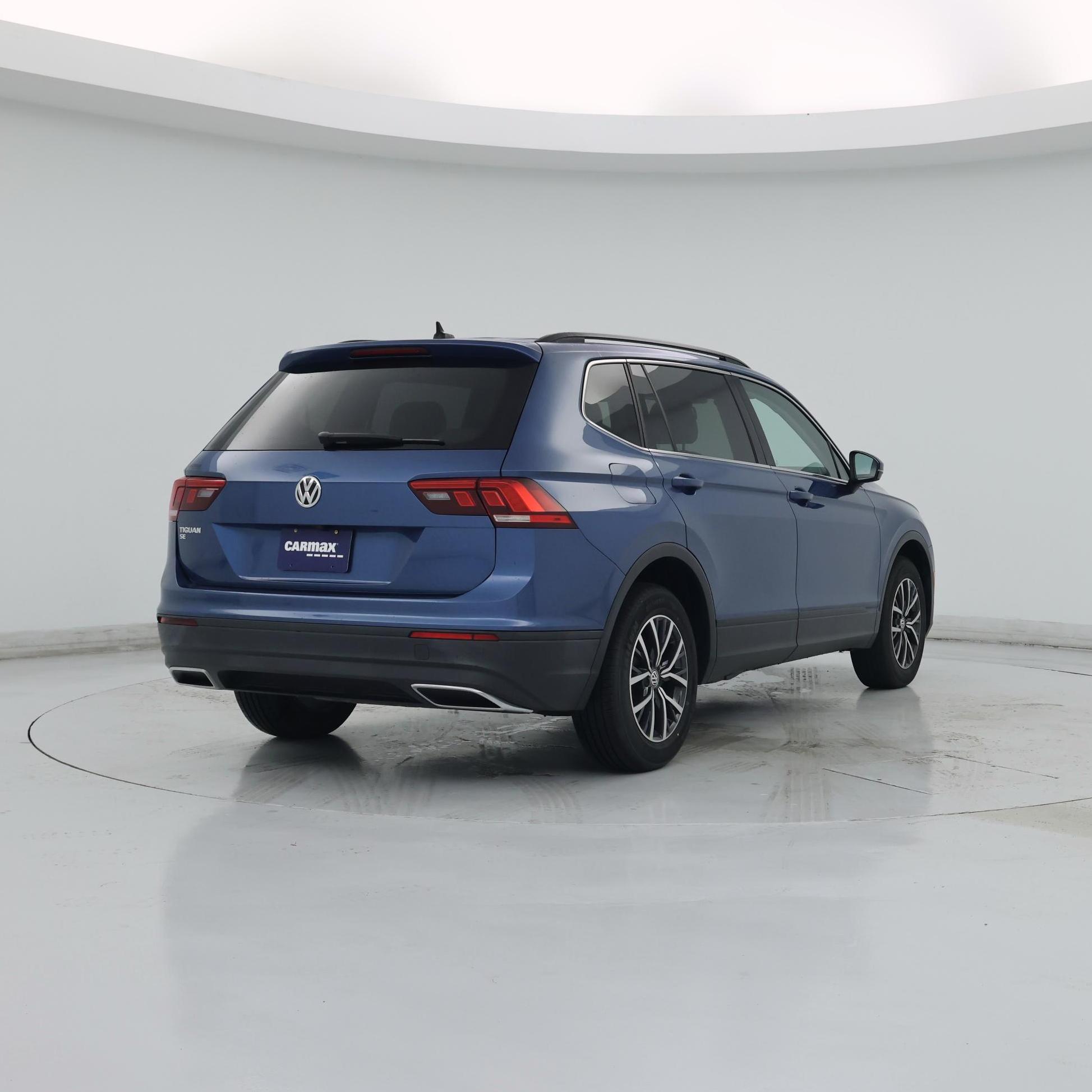 Thumbnail: 2019 Volkswagen Tiguan - 8