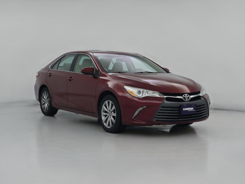2016 Toyota Camry XLE -
                  Sterling, VA