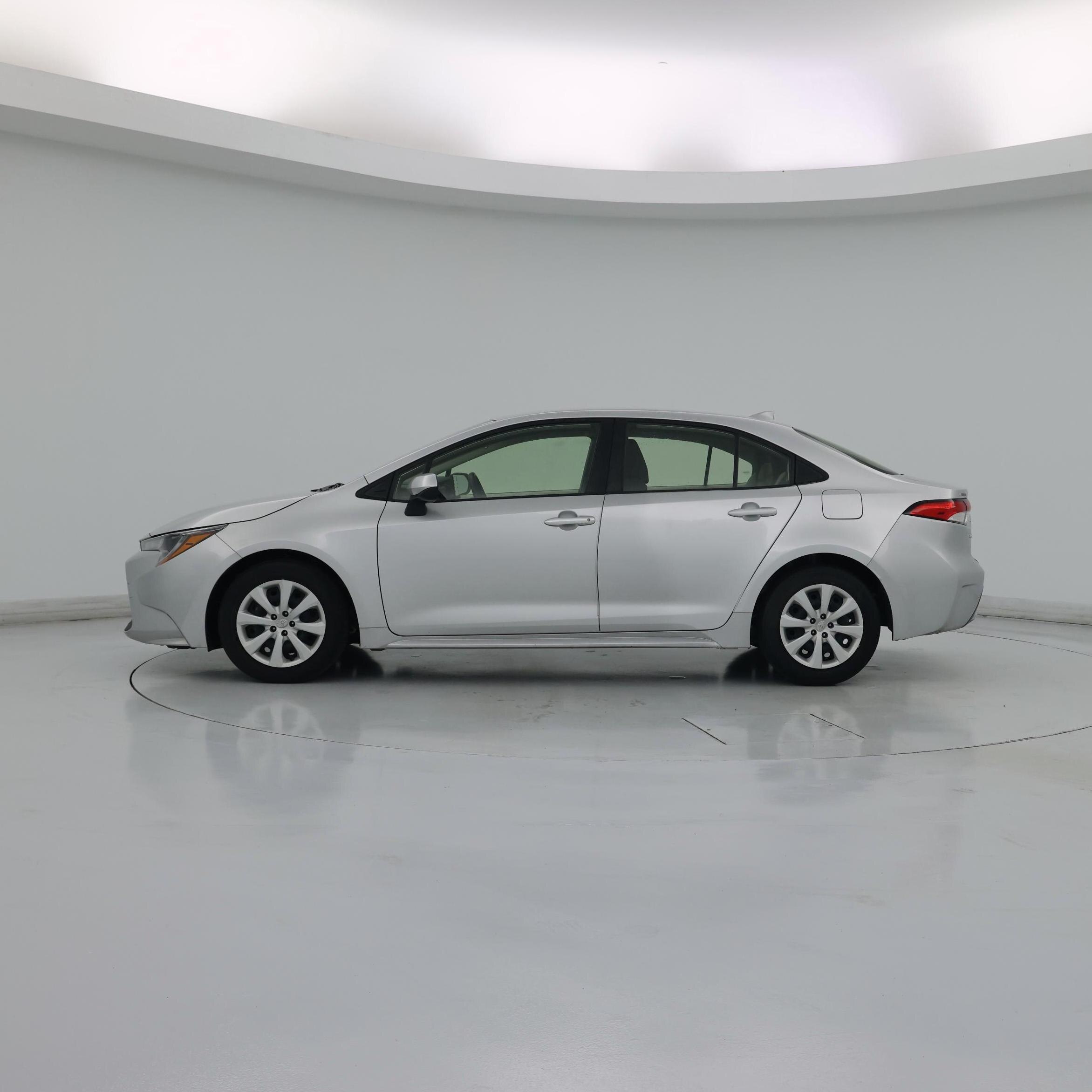 Thumbnail: 2022 Toyota Corolla - 3