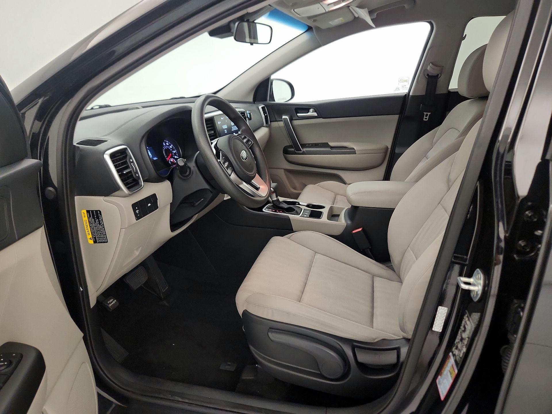 Thumbnail: 2020 Kia Sportage - 11