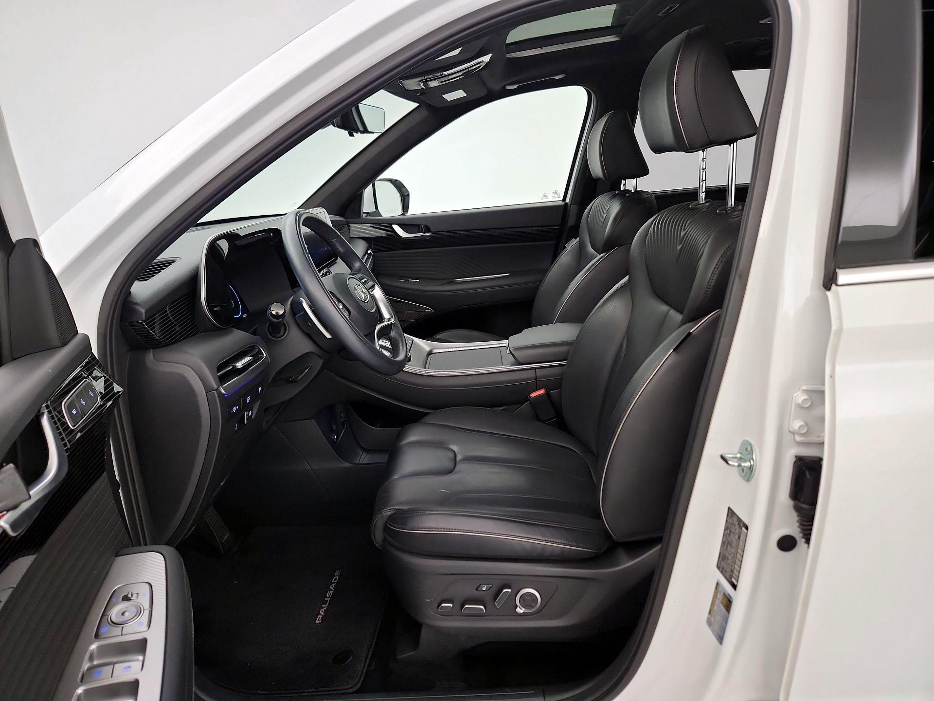 Thumbnail: 2023 Hyundai Palisade - 11