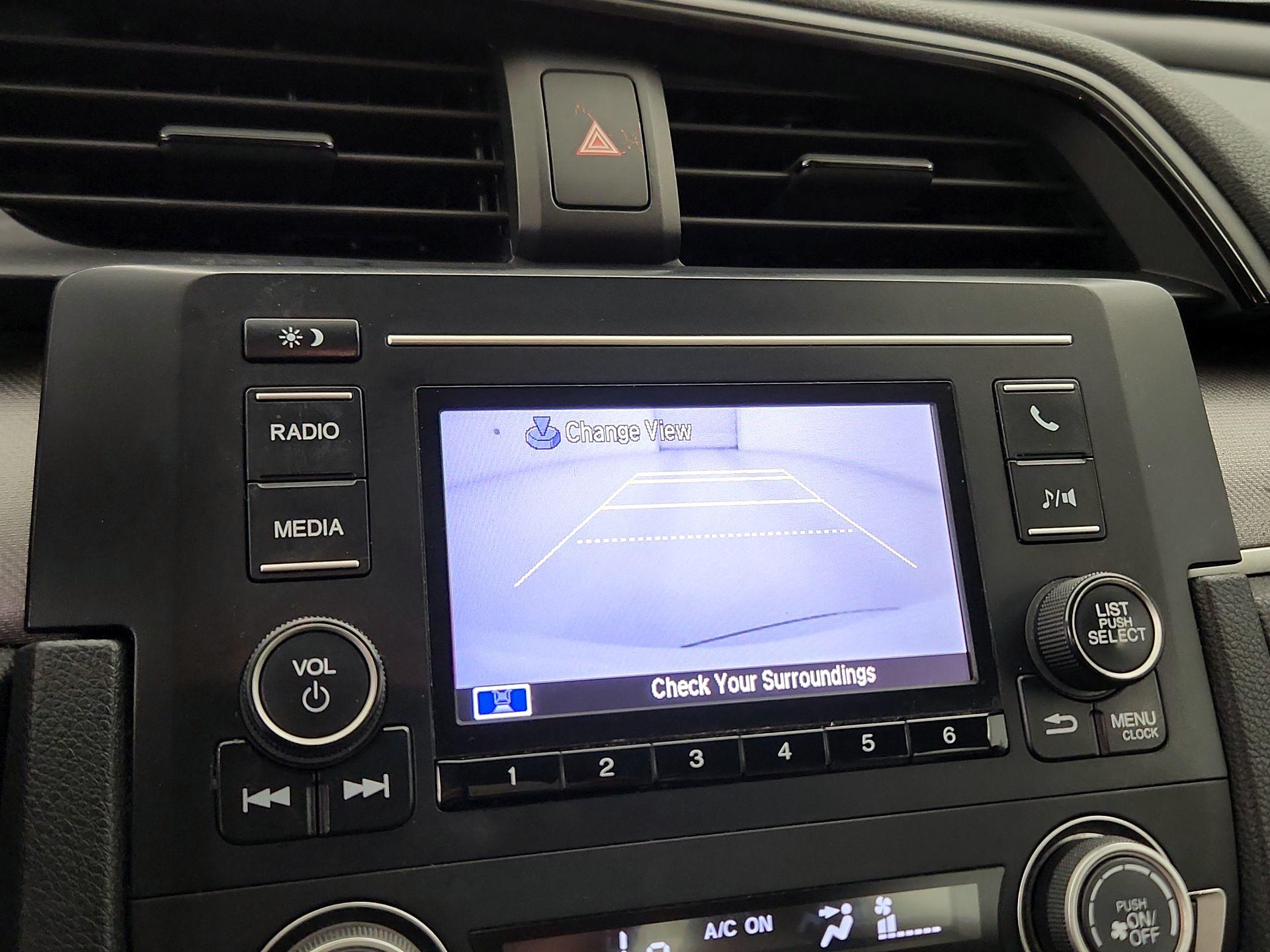 Thumbnail: 2016 Honda Civic - 14
