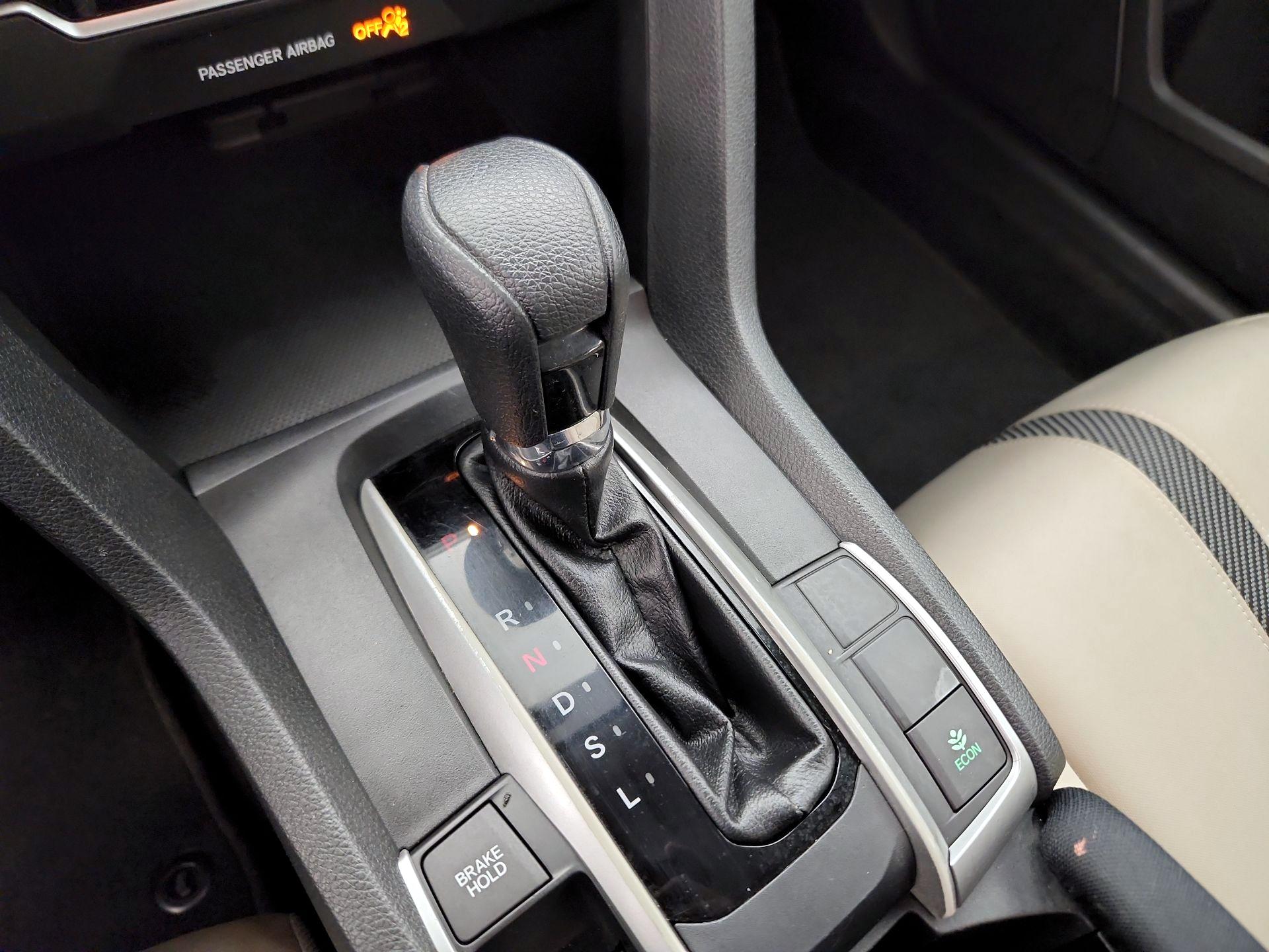 Thumbnail: 2016 Honda Civic - 17