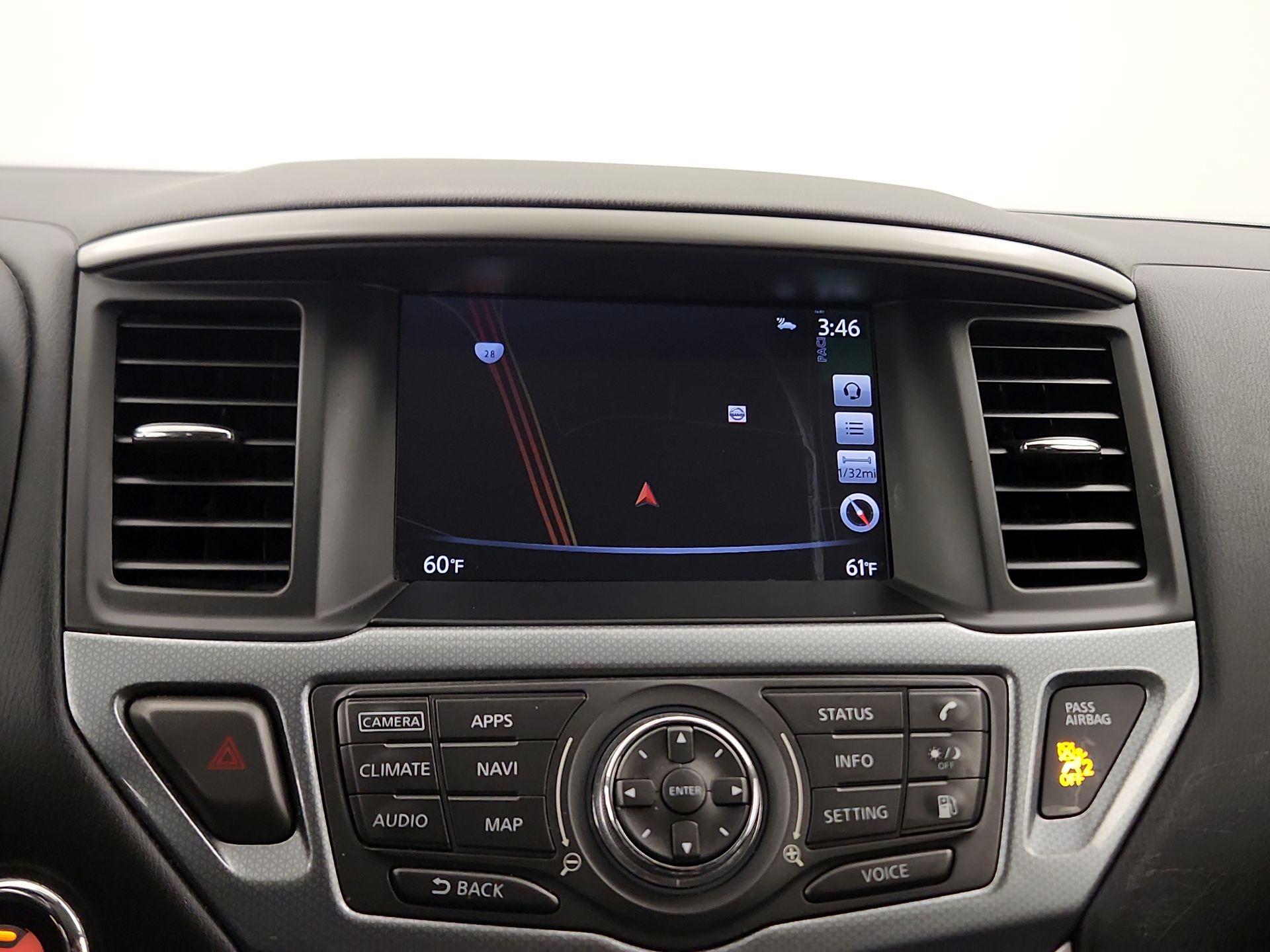 Thumbnail: 2019 Nissan Pathfinder - 14
