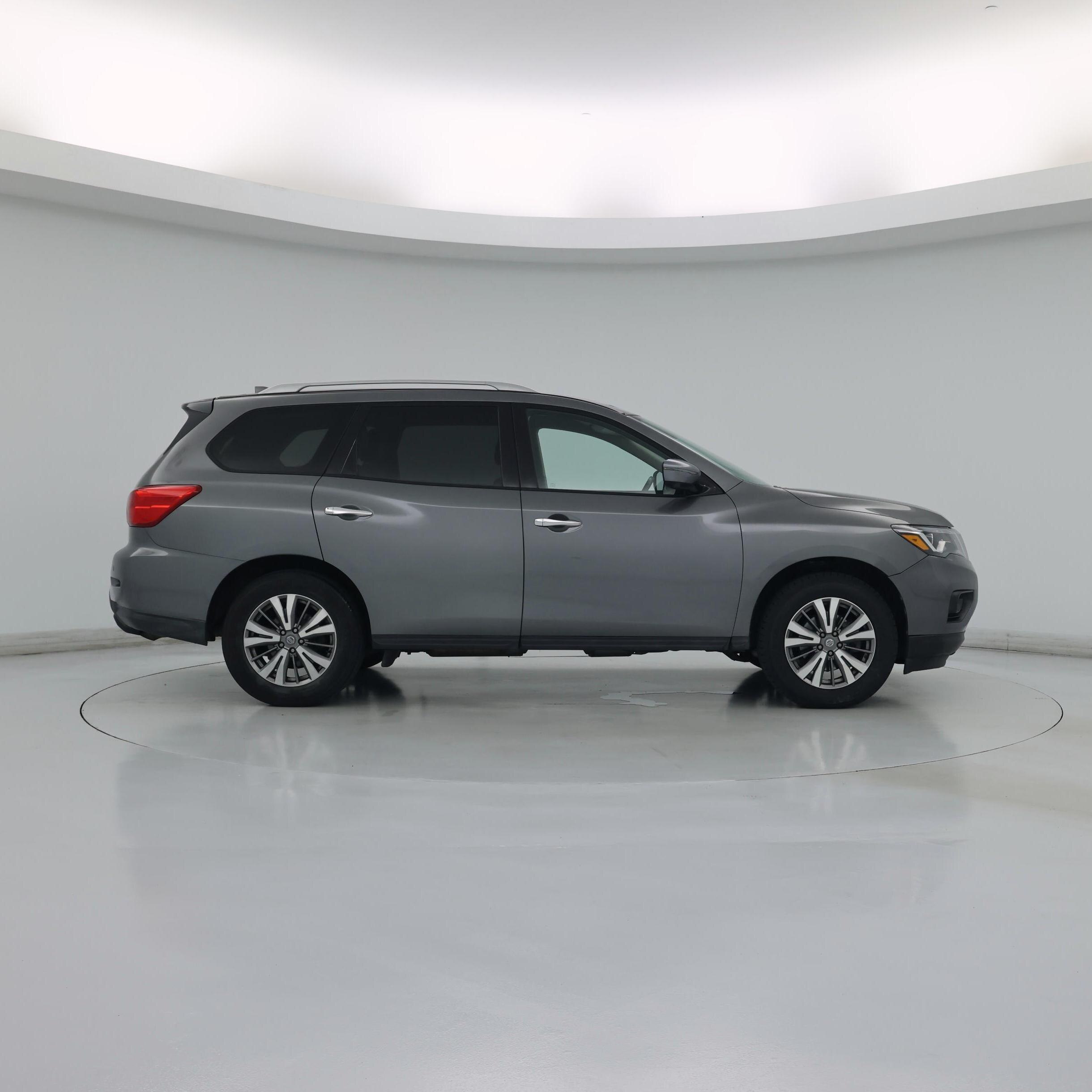 Thumbnail: 2019 Nissan Pathfinder - 7