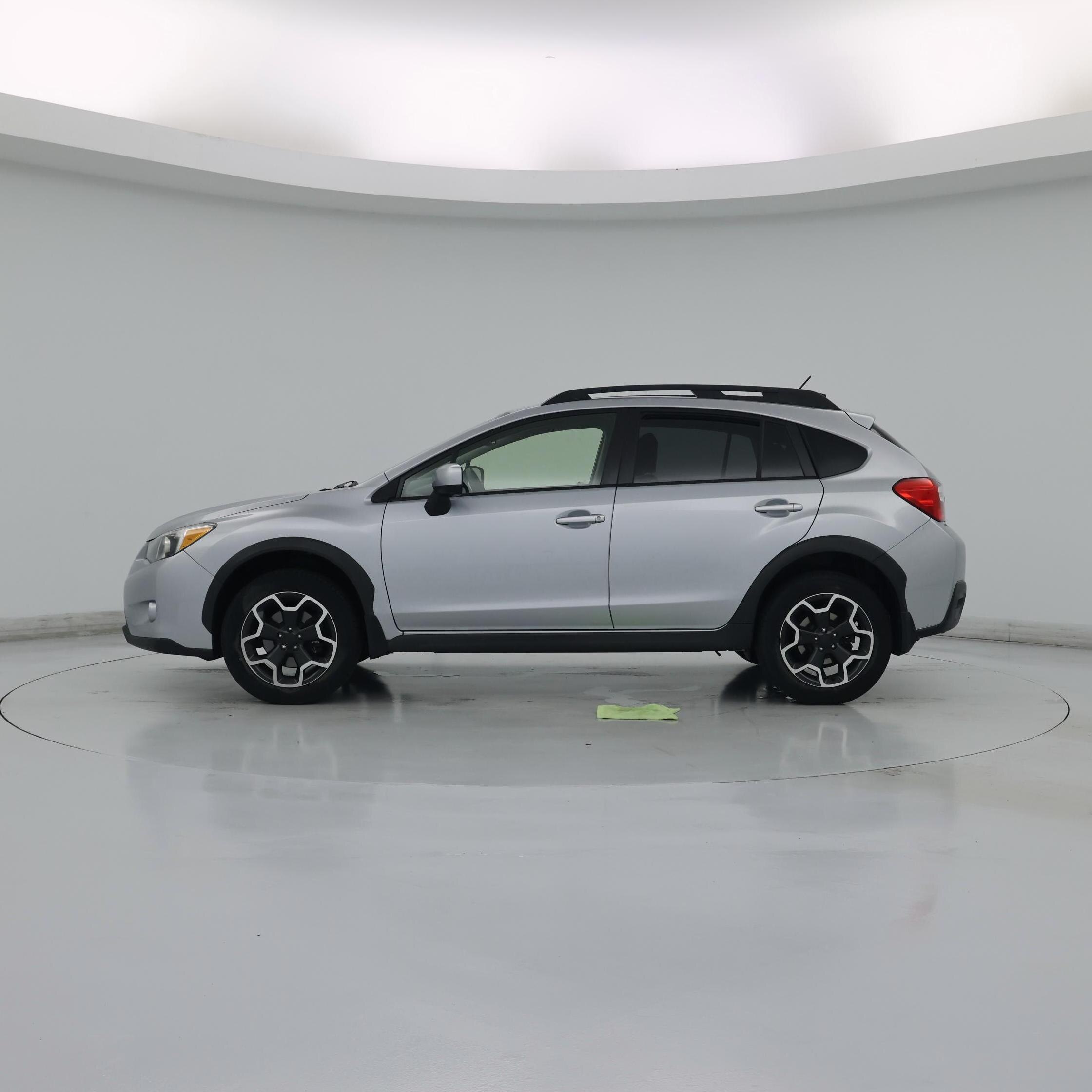 Thumbnail: 2014 Subaru XV Crosstrek - 3