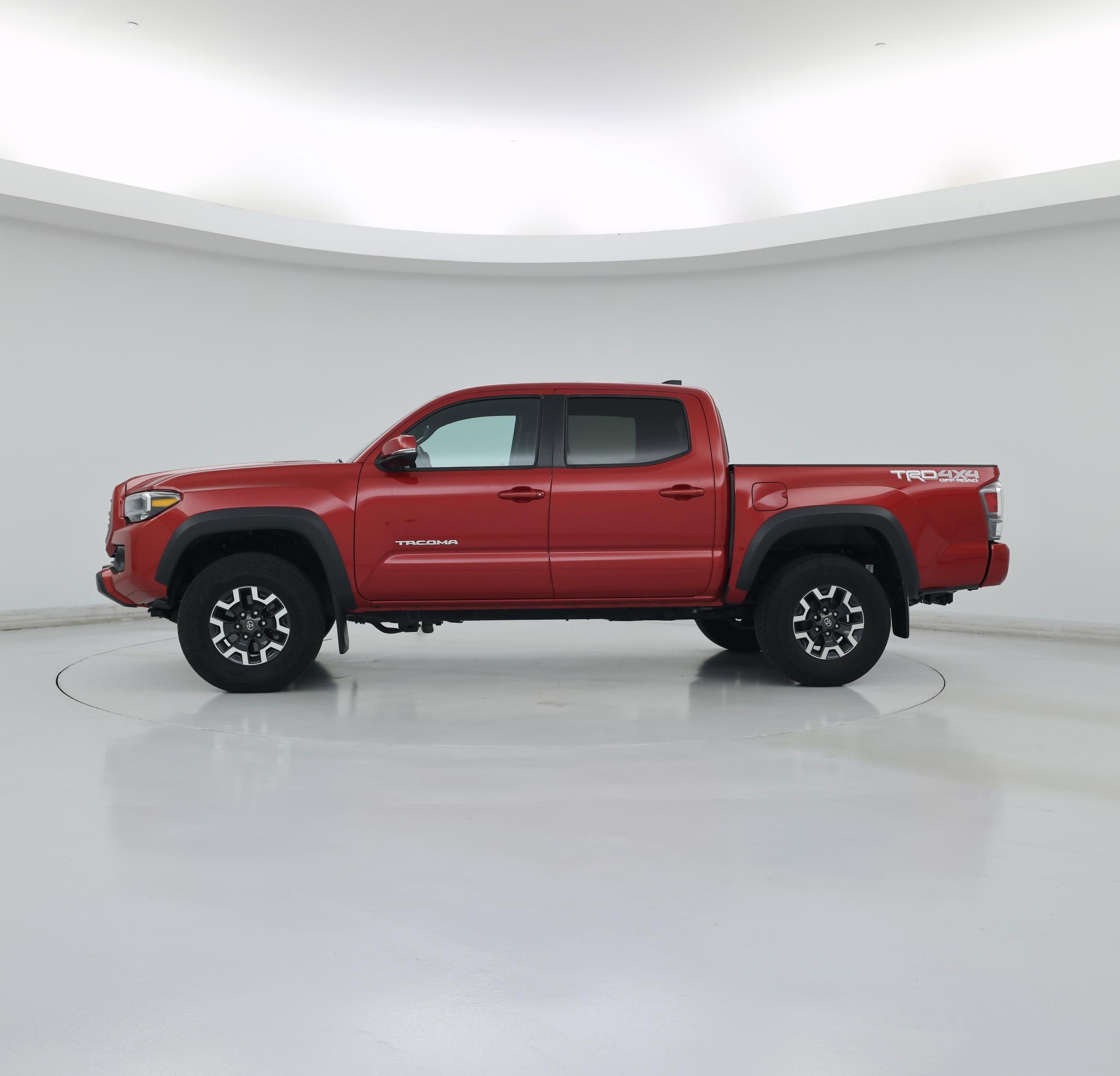 Thumbnail: 2022 Toyota Tacoma - 3