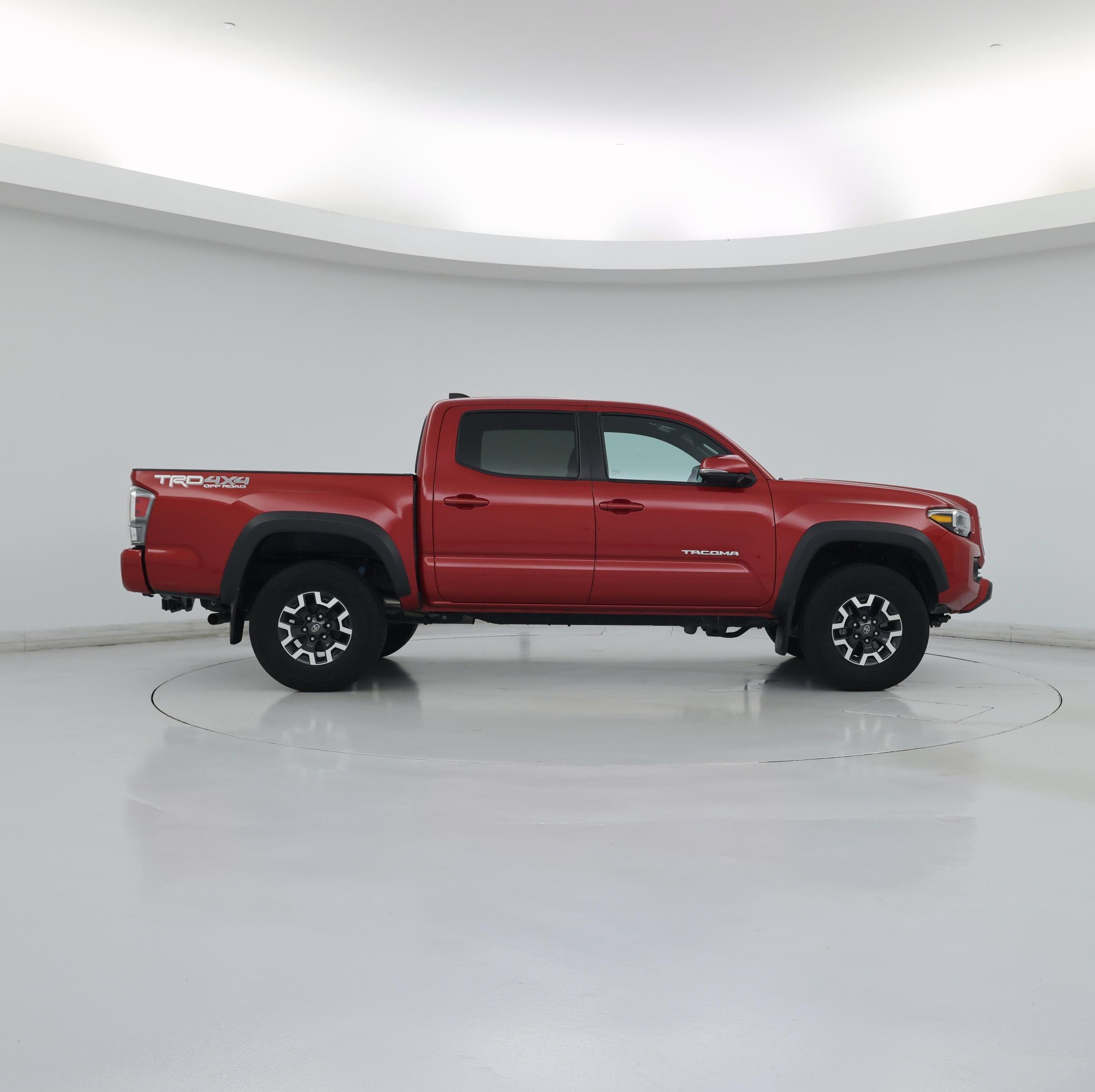 Thumbnail: 2022 Toyota Tacoma - 7