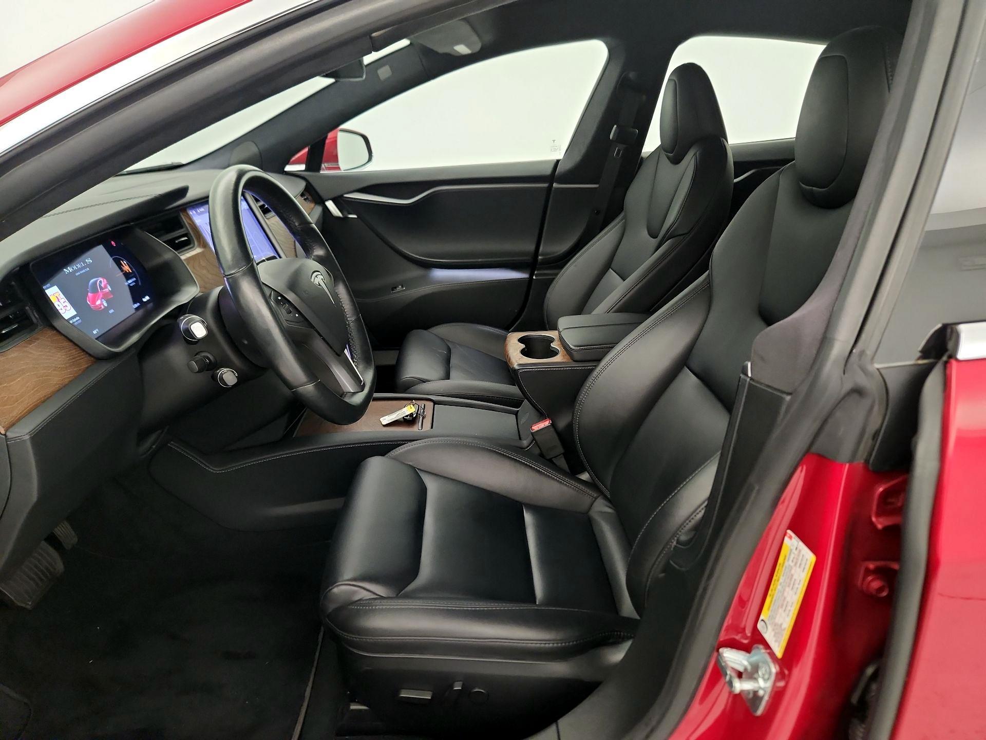 Thumbnail: 2020 Tesla Model S - 11
