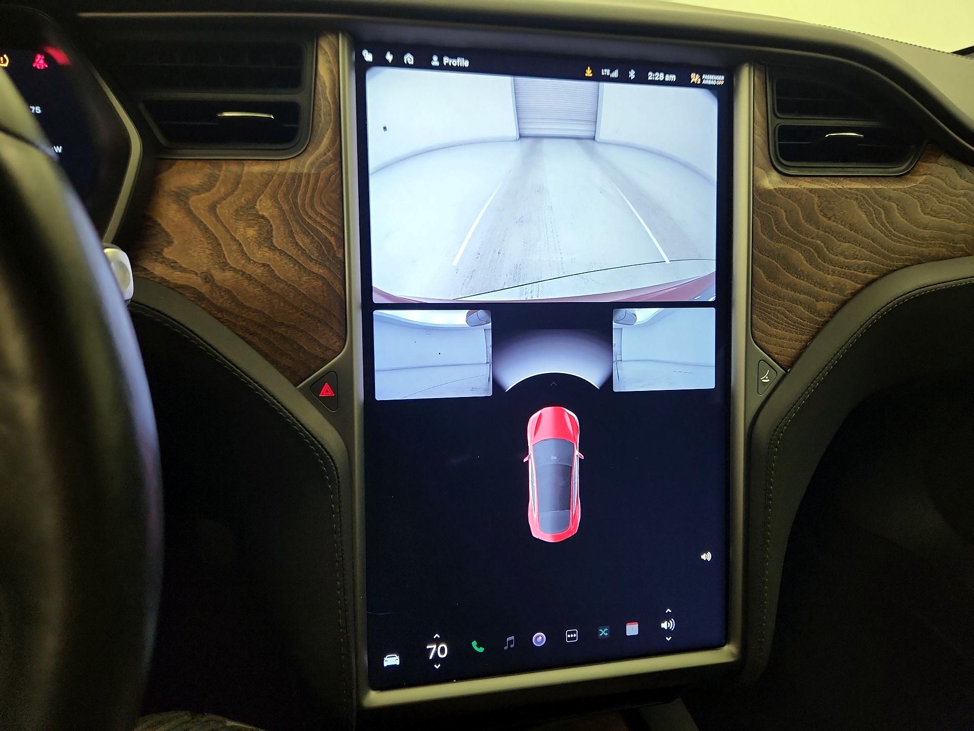 Thumbnail: 2020 Tesla Model S - 15