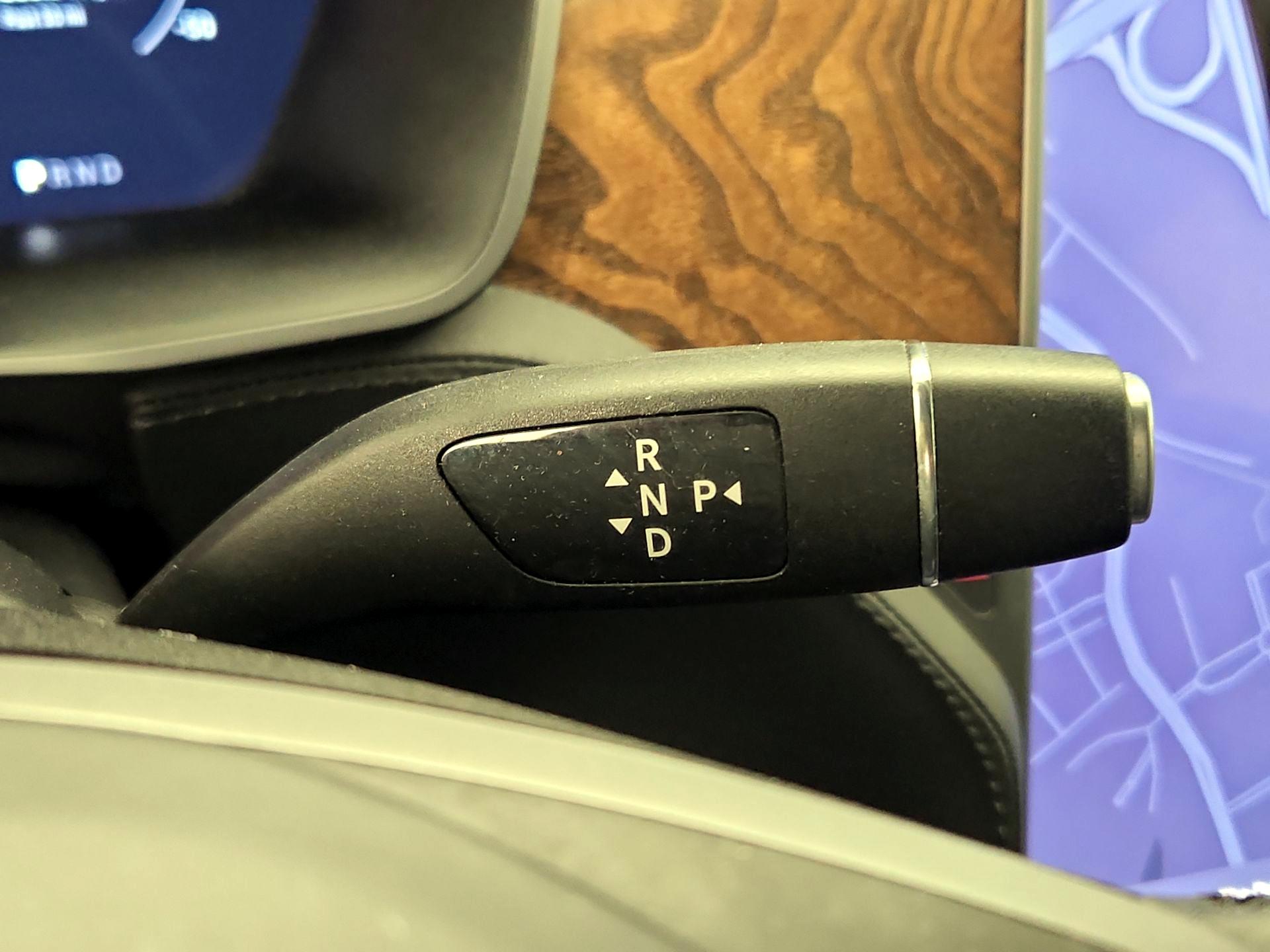 Thumbnail: 2020 Tesla Model S - 18