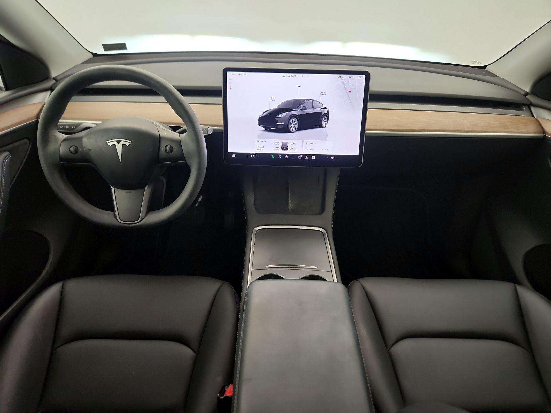 Thumbnail: 2023 Tesla Model Y - 9