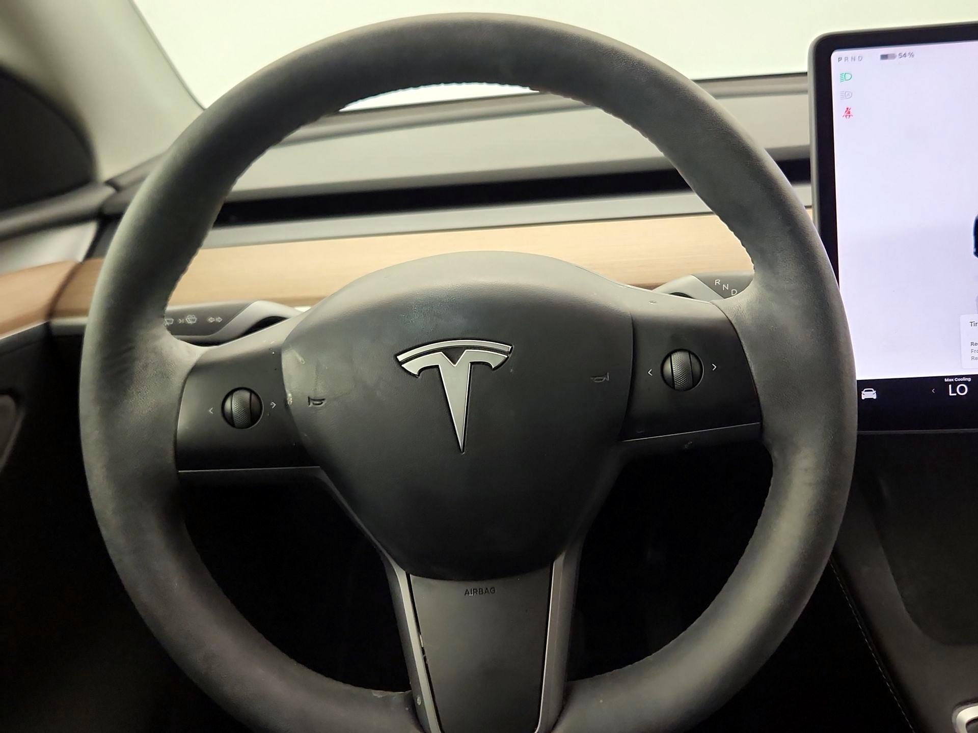 Thumbnail: 2023 Tesla Model Y - 10