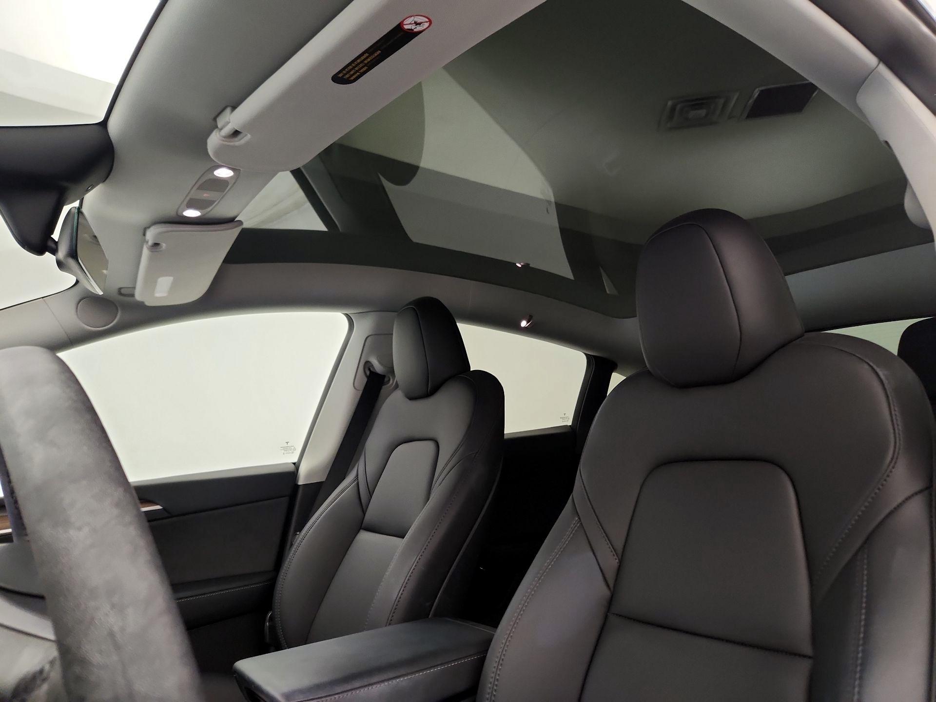 Thumbnail: 2023 Tesla Model Y - 19