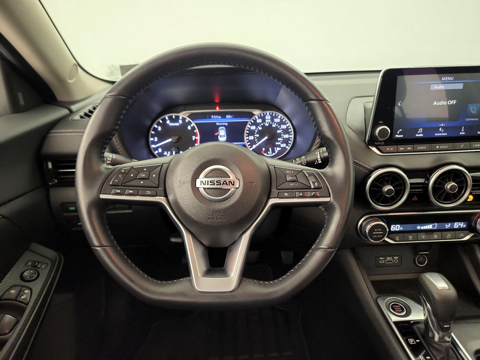 Thumbnail: 2020 Nissan Sentra - 10