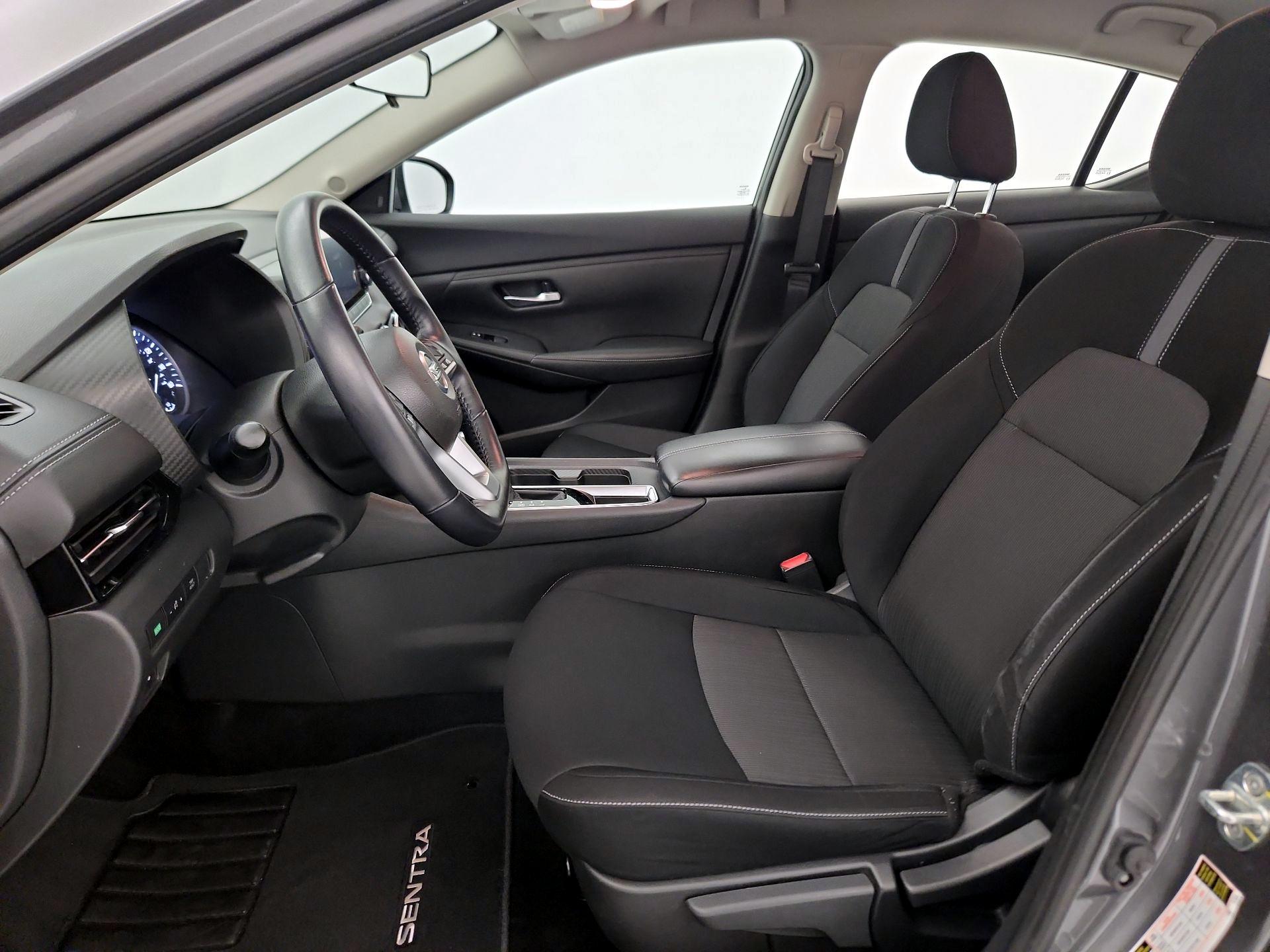 Thumbnail: 2020 Nissan Sentra - 11