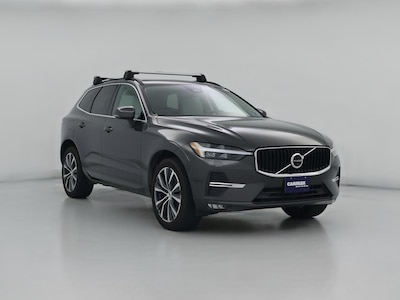 2022 Volvo XC60 B5 Momentum