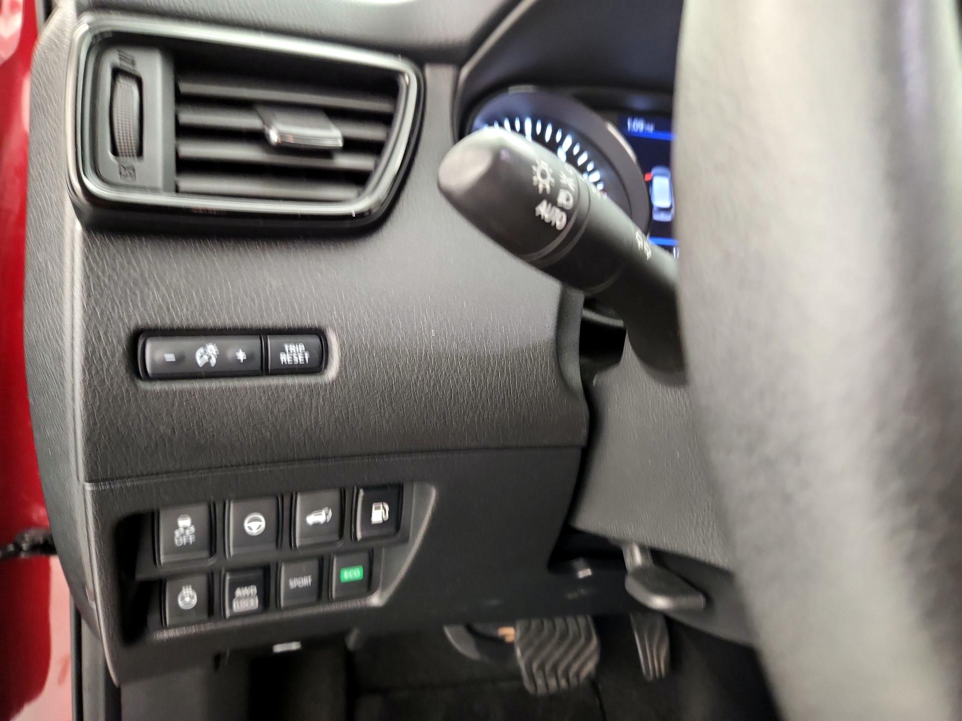 Thumbnail: 2020 Nissan Rogue - 13