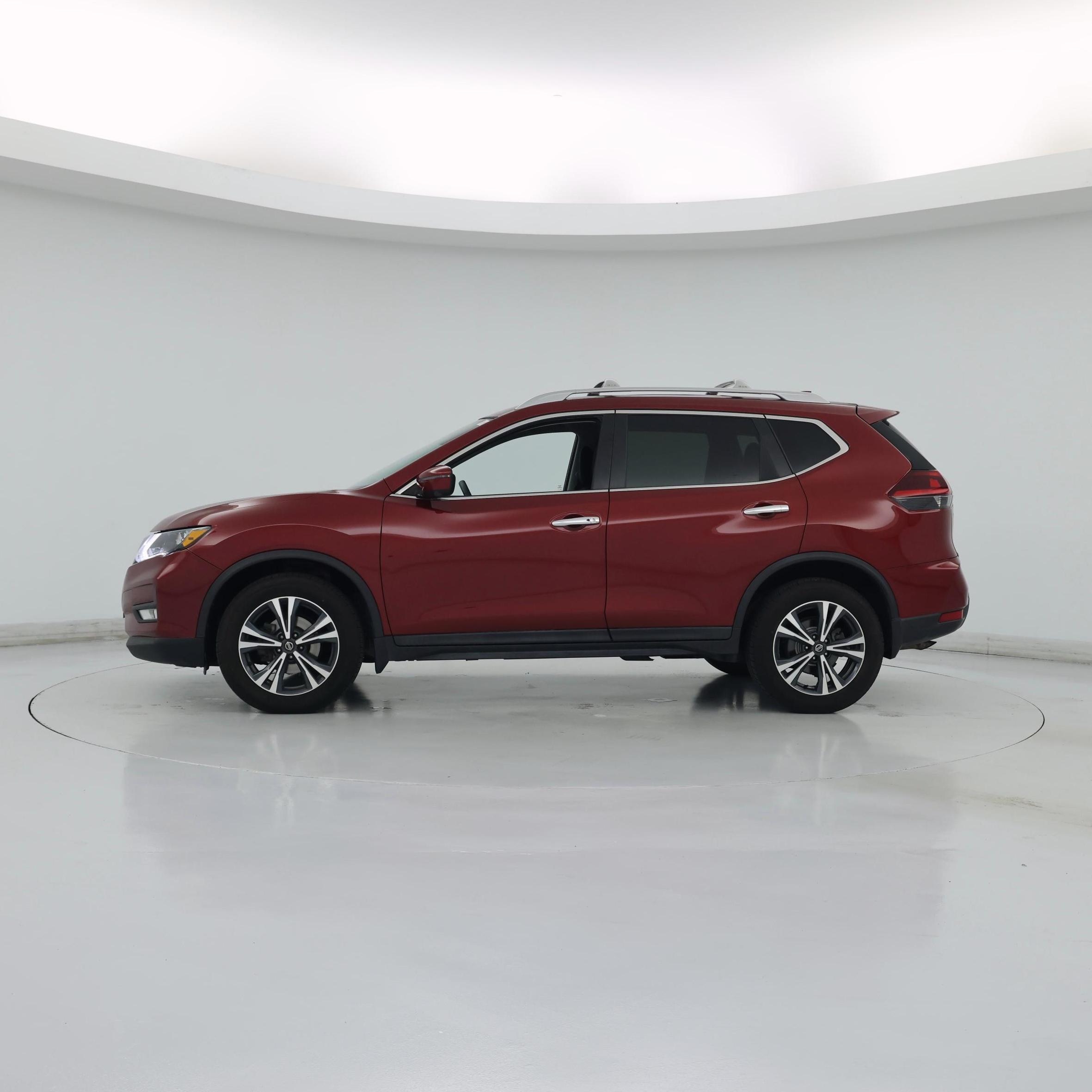 Thumbnail: 2020 Nissan Rogue - 3