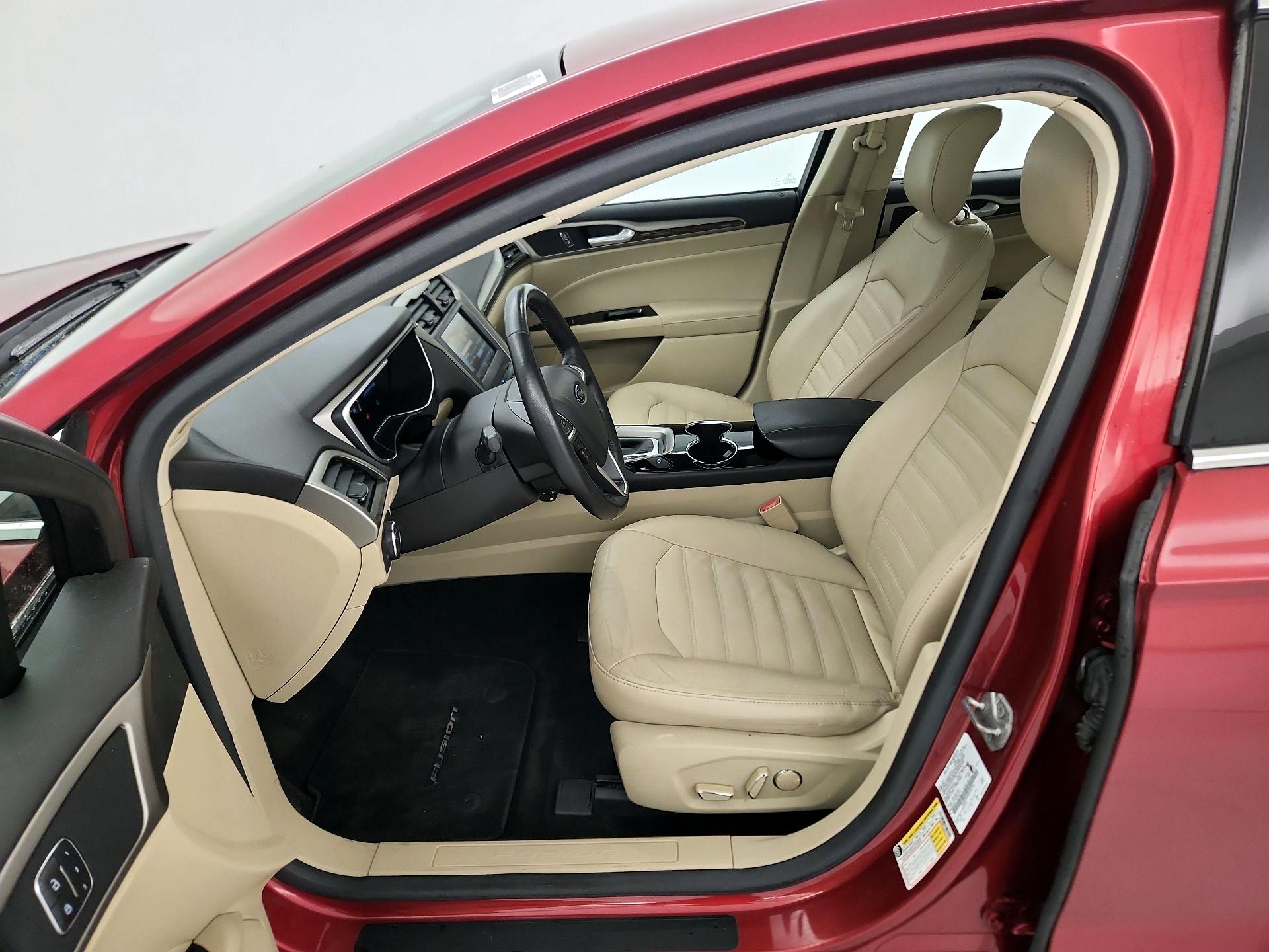 Thumbnail: 2014 Ford Fusion - 9