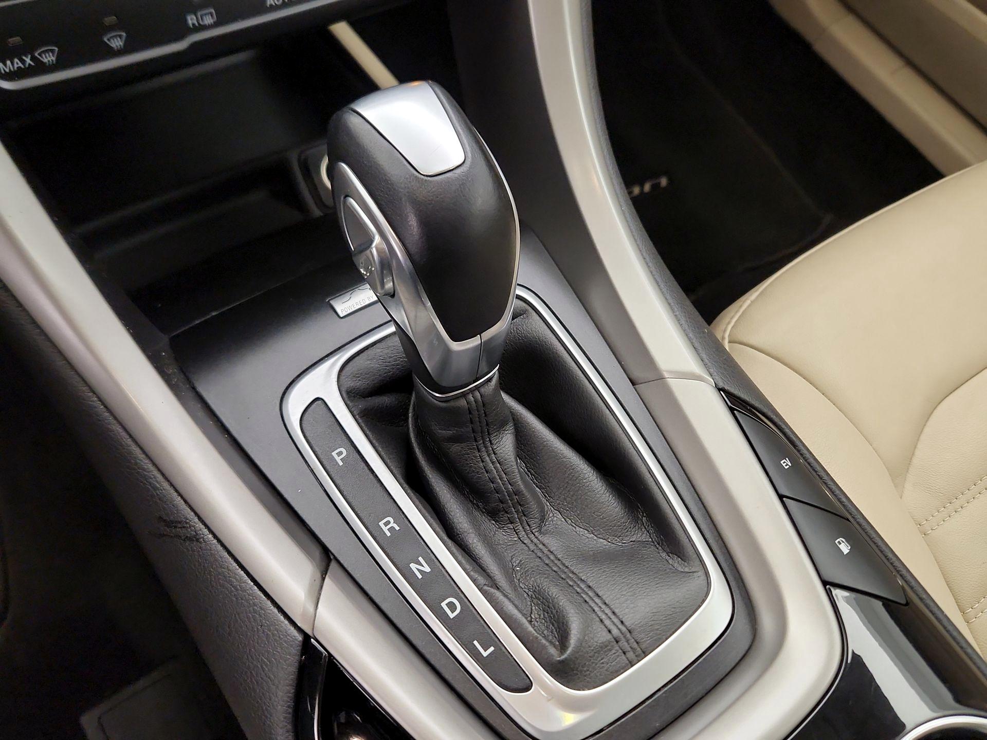 Thumbnail: 2014 Ford Fusion - 14