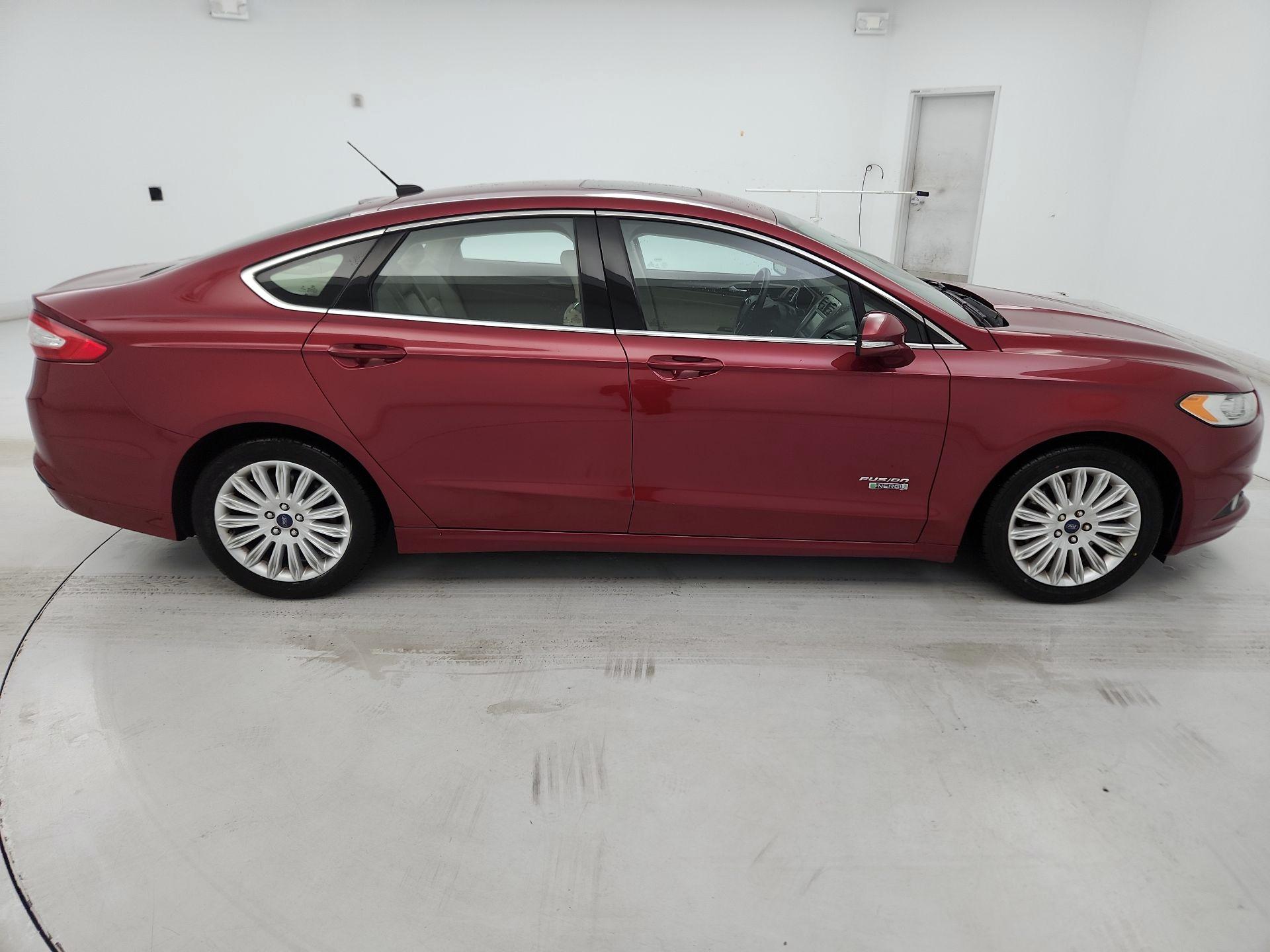 Thumbnail: 2014 Ford Fusion - 4