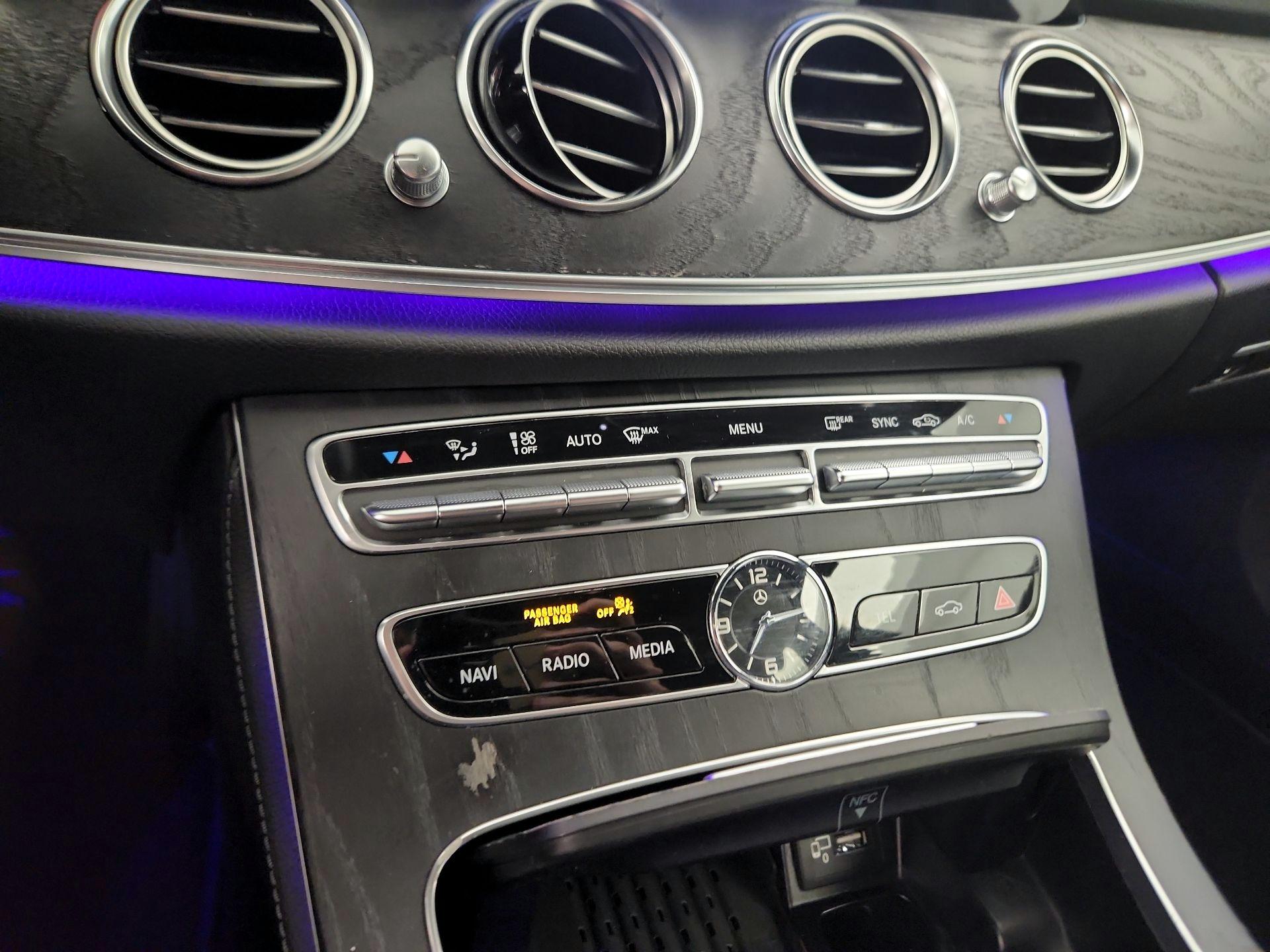 Thumbnail: 2019 Mercedes-Benz E-Class - 13