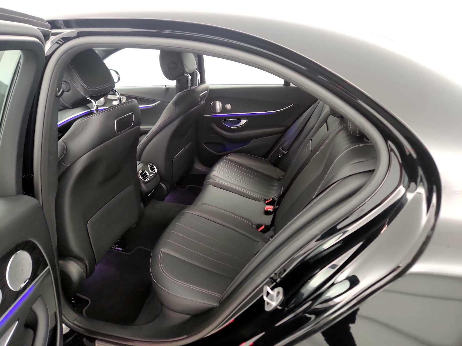 2019 Mercedes-Benz E-Class E300 - Photo 16
