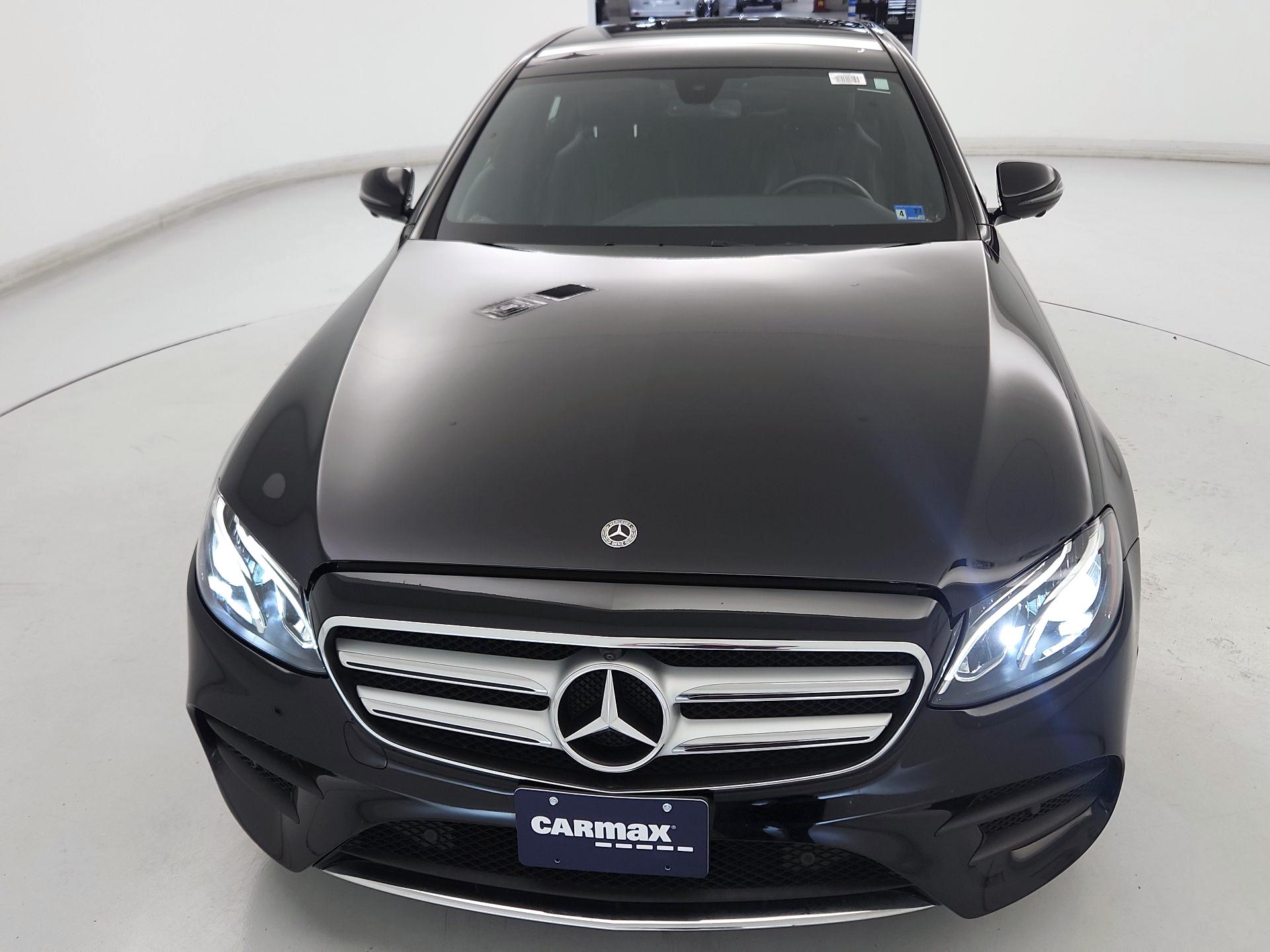 Thumbnail: 2019 Mercedes-Benz E-Class - 2