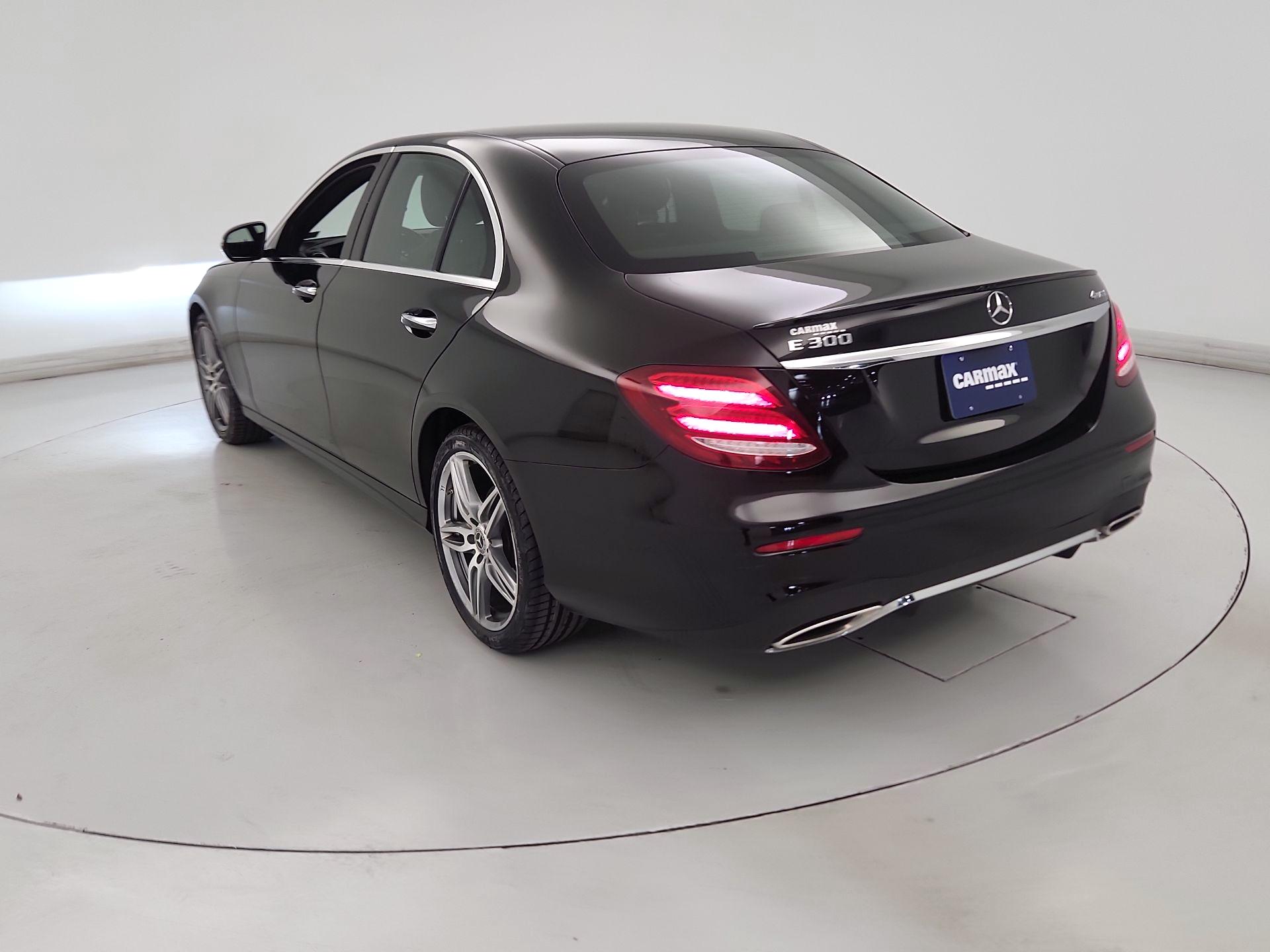 Thumbnail: 2019 Mercedes-Benz E-Class - 7