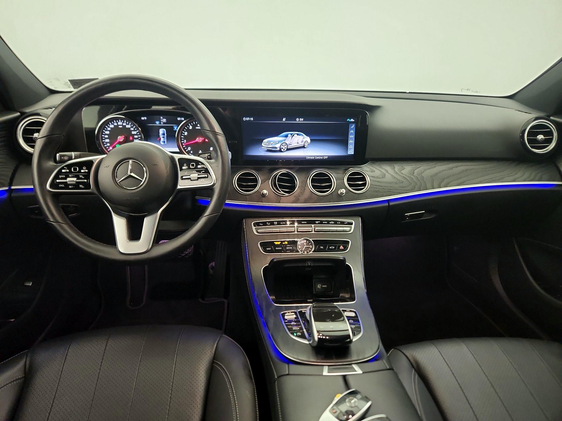 Thumbnail: 2019 Mercedes-Benz E-Class - 8