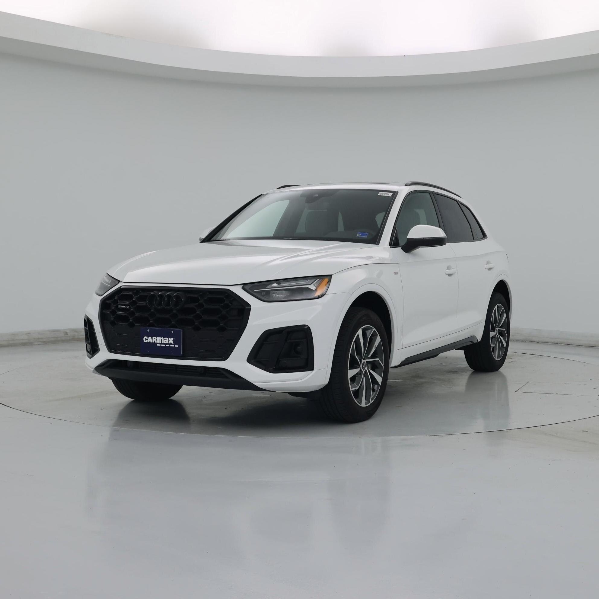 Thumbnail: 2024 Audi Q5 - 4