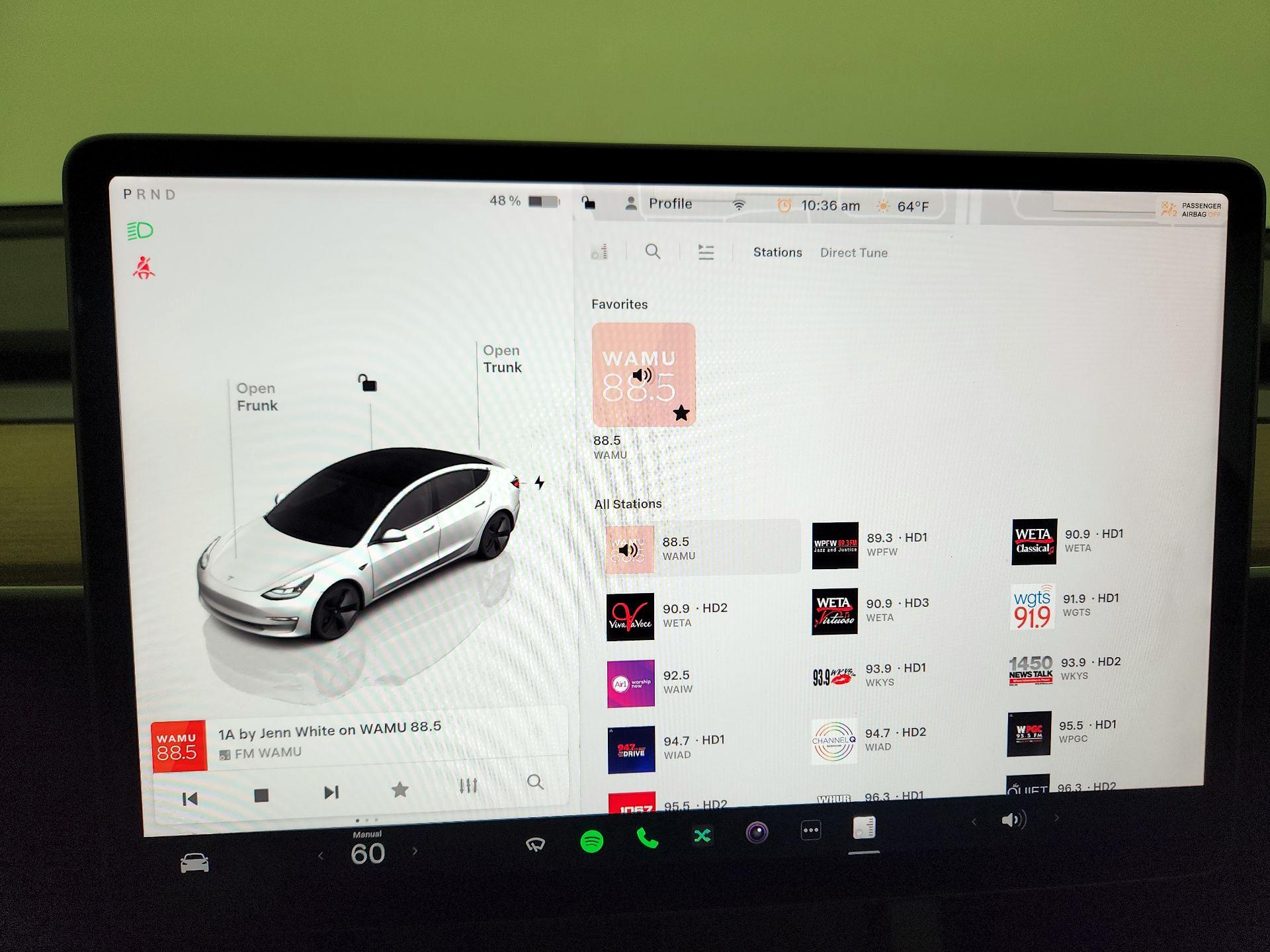 Thumbnail: 2022 Tesla Model 3 - 15