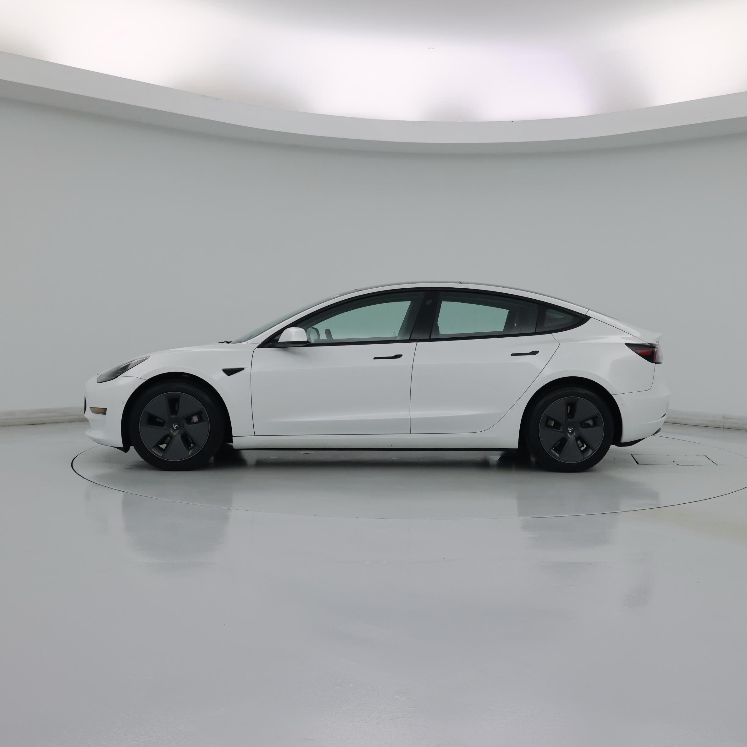 Thumbnail: 2022 Tesla Model 3 - 3