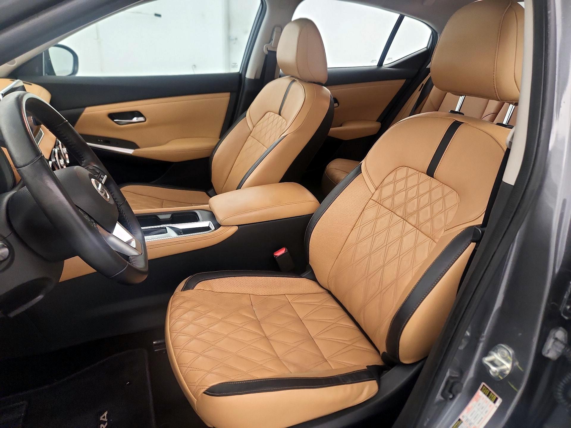 Thumbnail: 2020 Nissan Sentra - 11