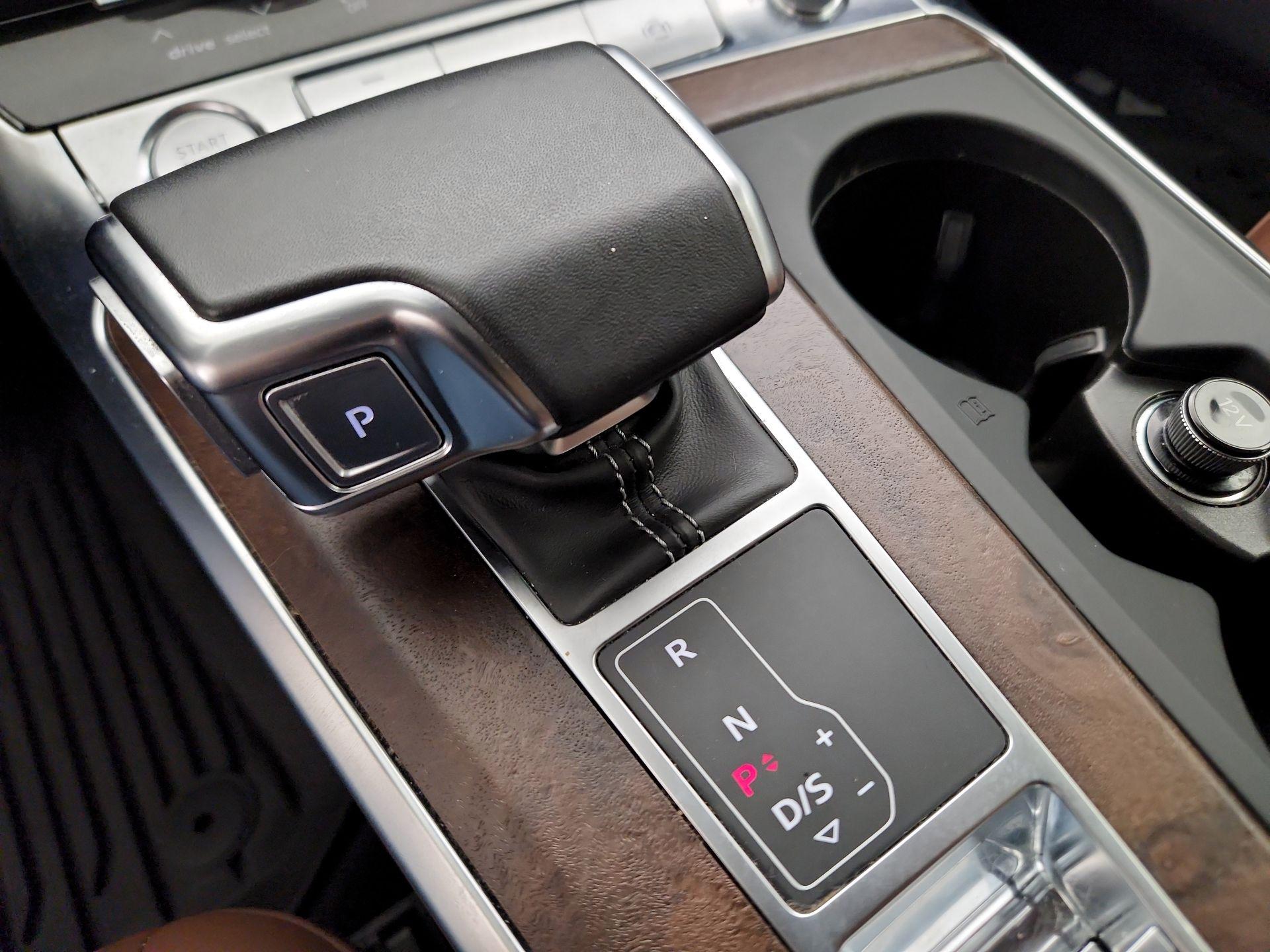 Thumbnail: 2020 Audi A6 - 18