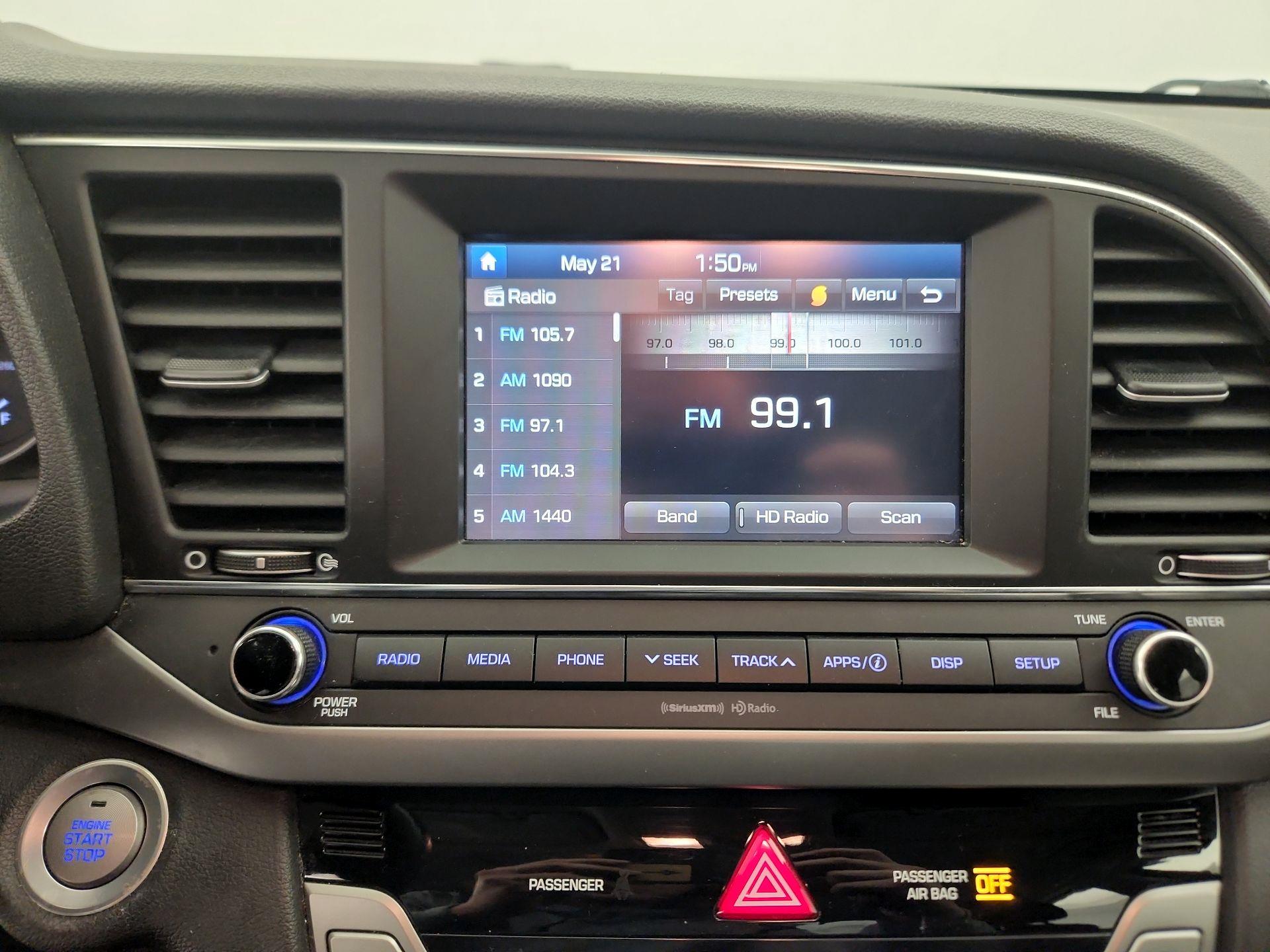 Thumbnail: 2017 Hyundai Elantra - 15