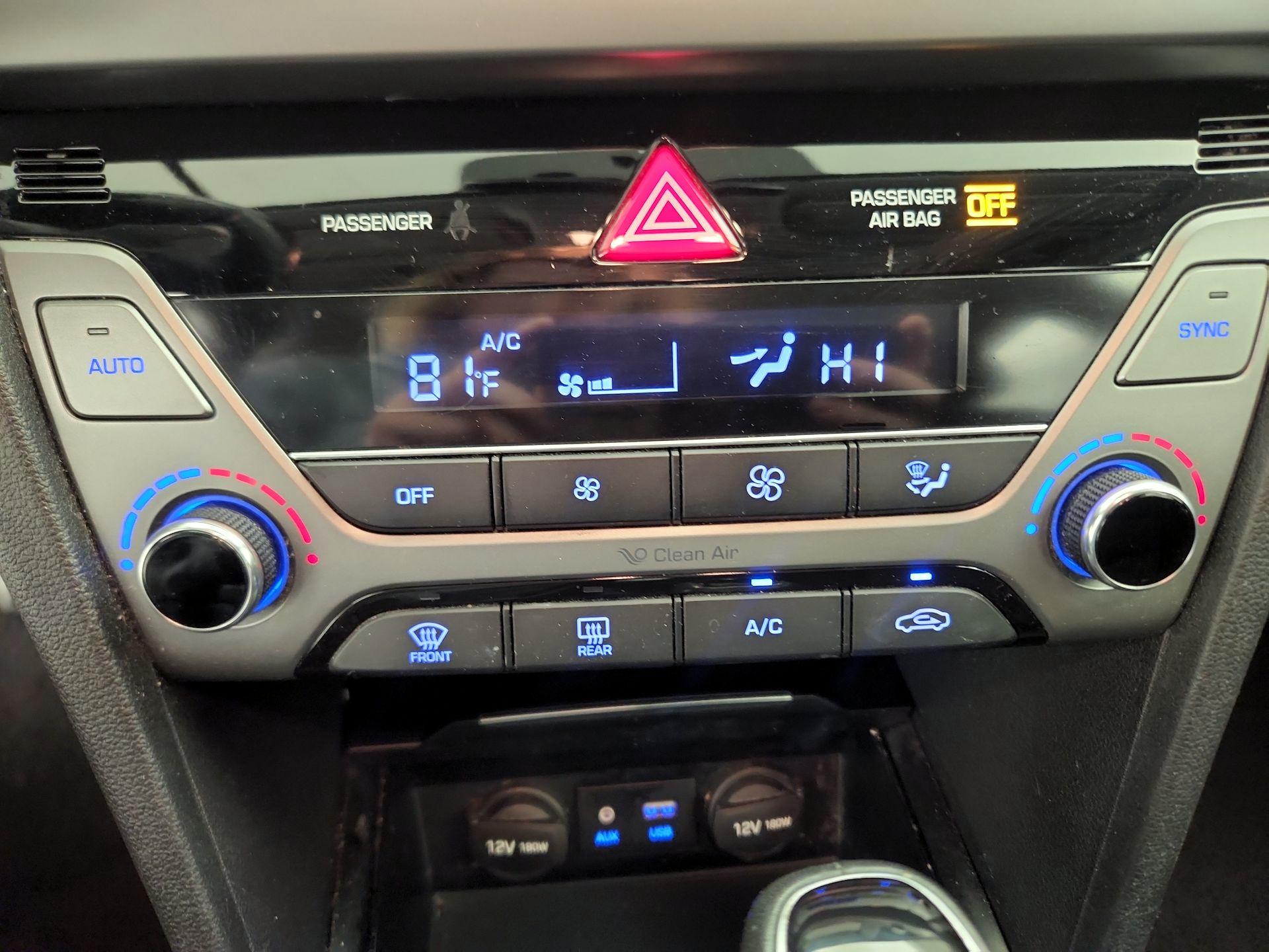 Thumbnail: 2017 Hyundai Elantra - 16