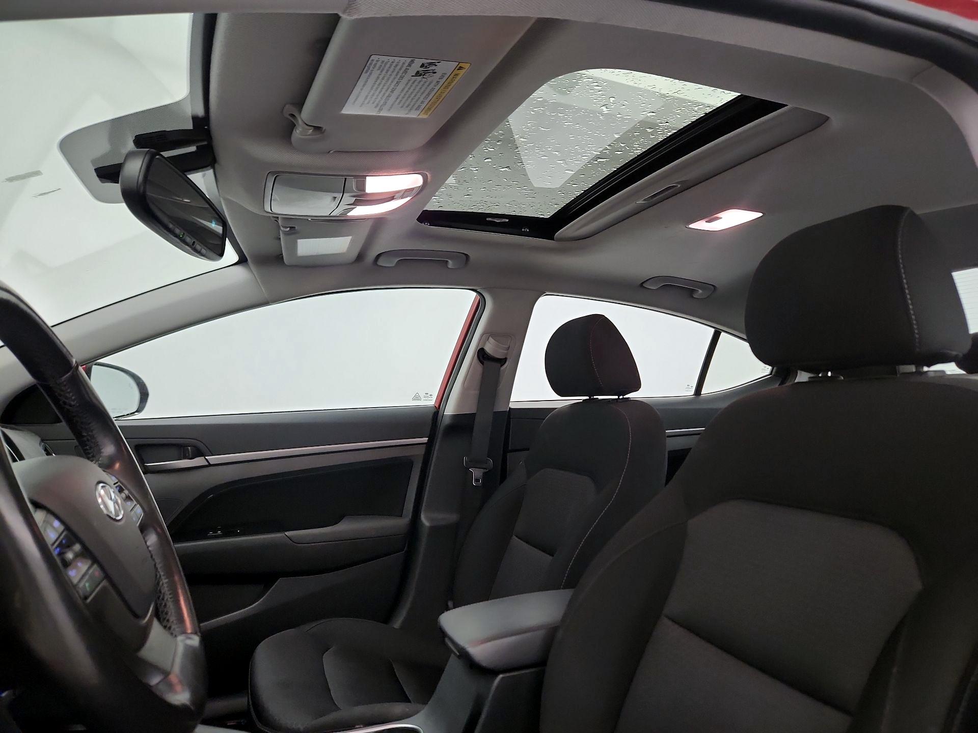 Thumbnail: 2017 Hyundai Elantra - 19