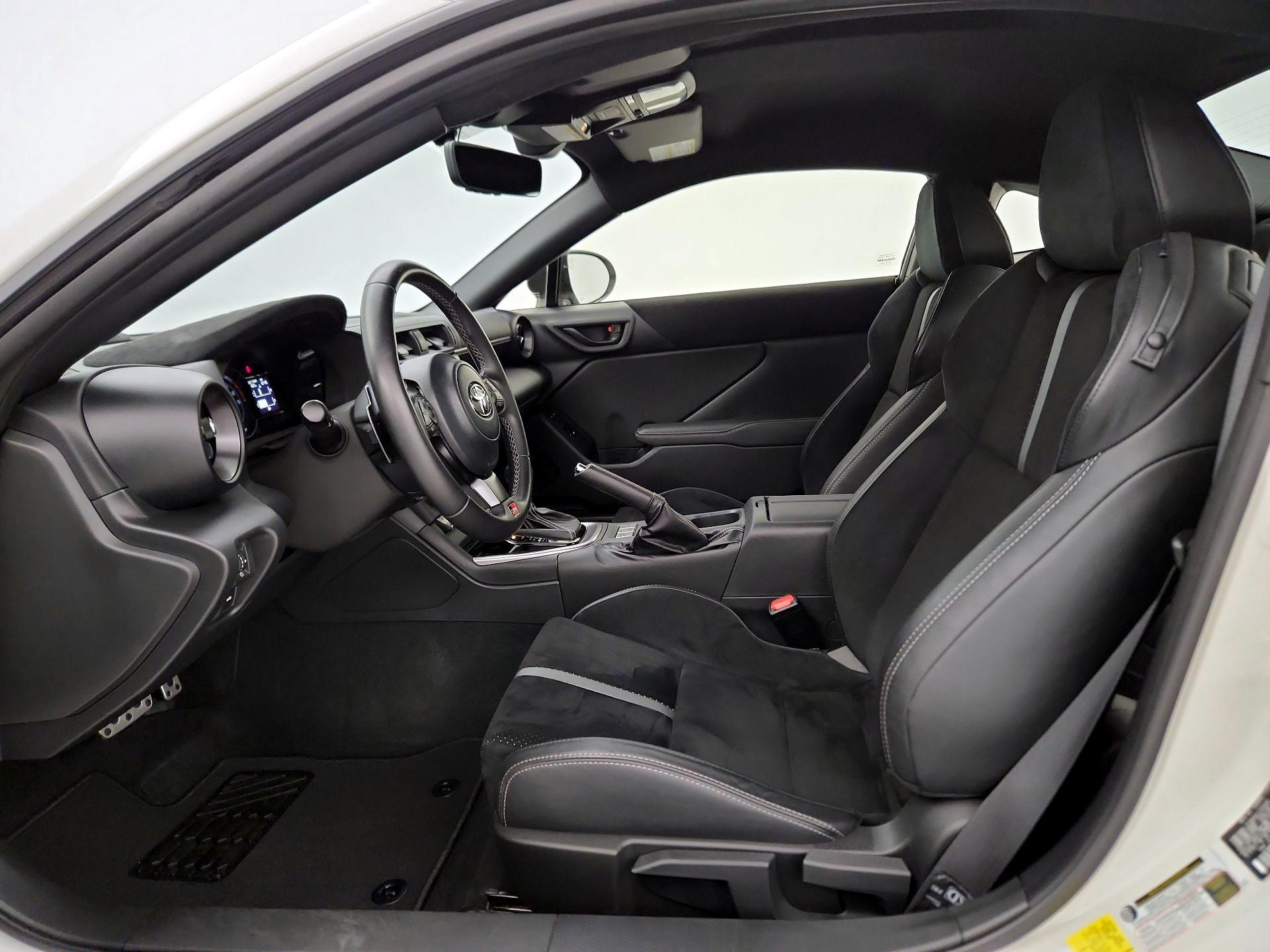 Thumbnail: 2024 Toyota GR86 - 11
