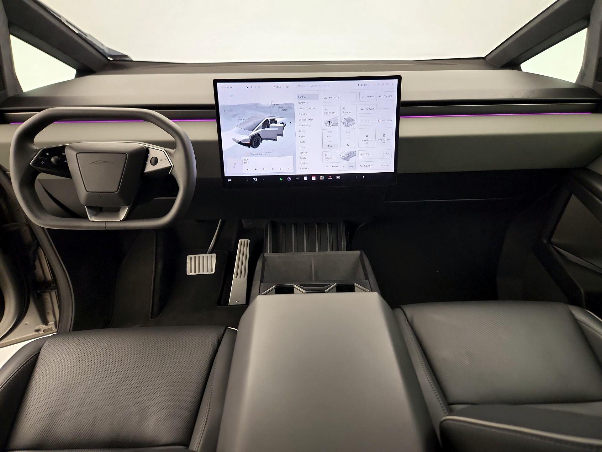 Thumbnail: 2024 Tesla Cybertruck - 9