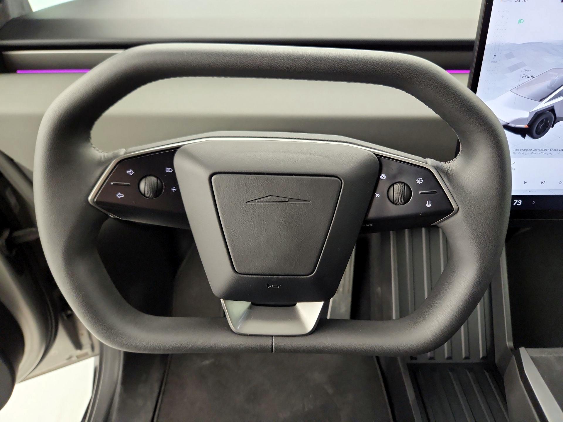 Thumbnail: 2024 Tesla Cybertruck - 10