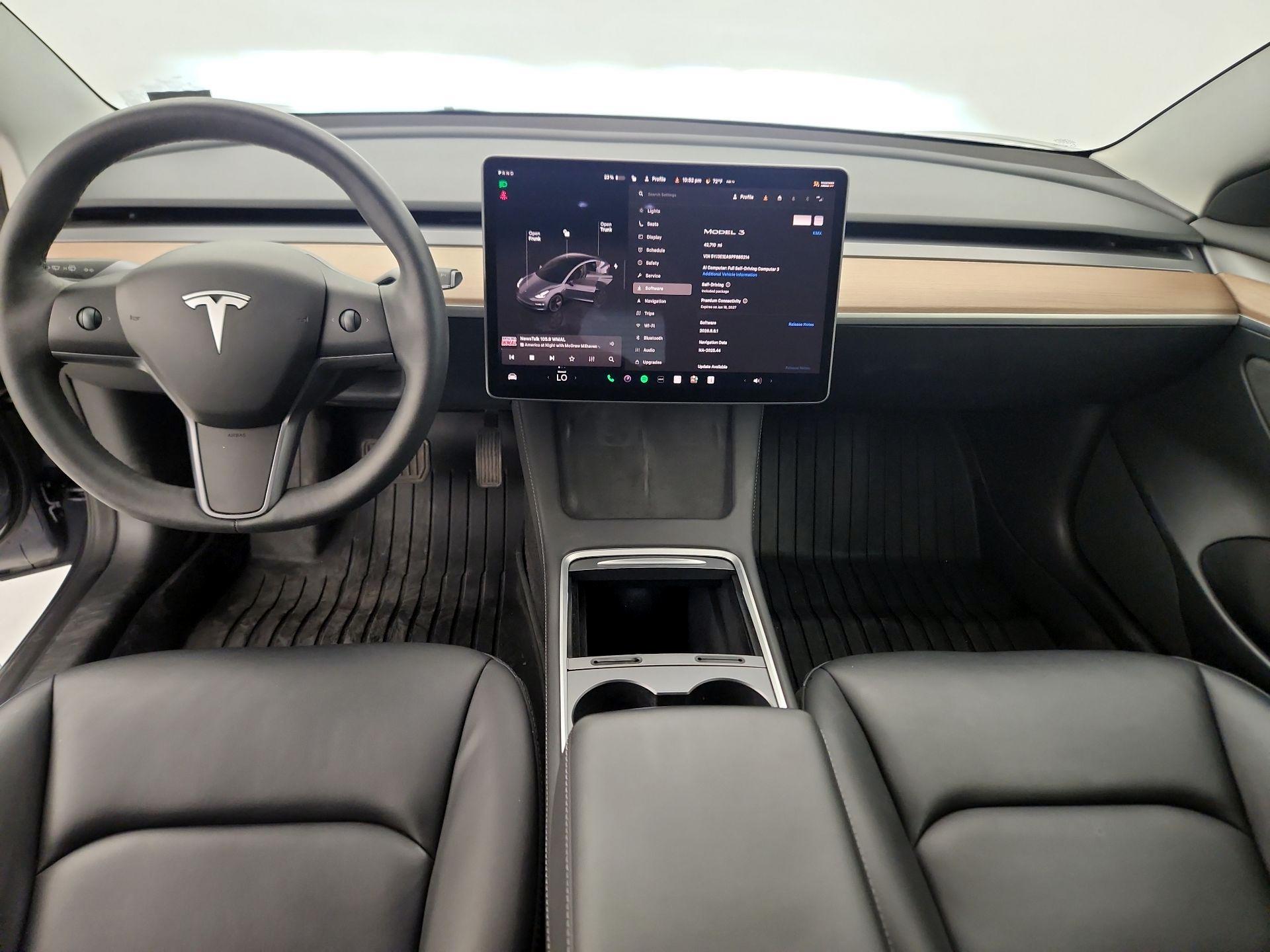 Thumbnail: 2023 Tesla Model 3 - 9